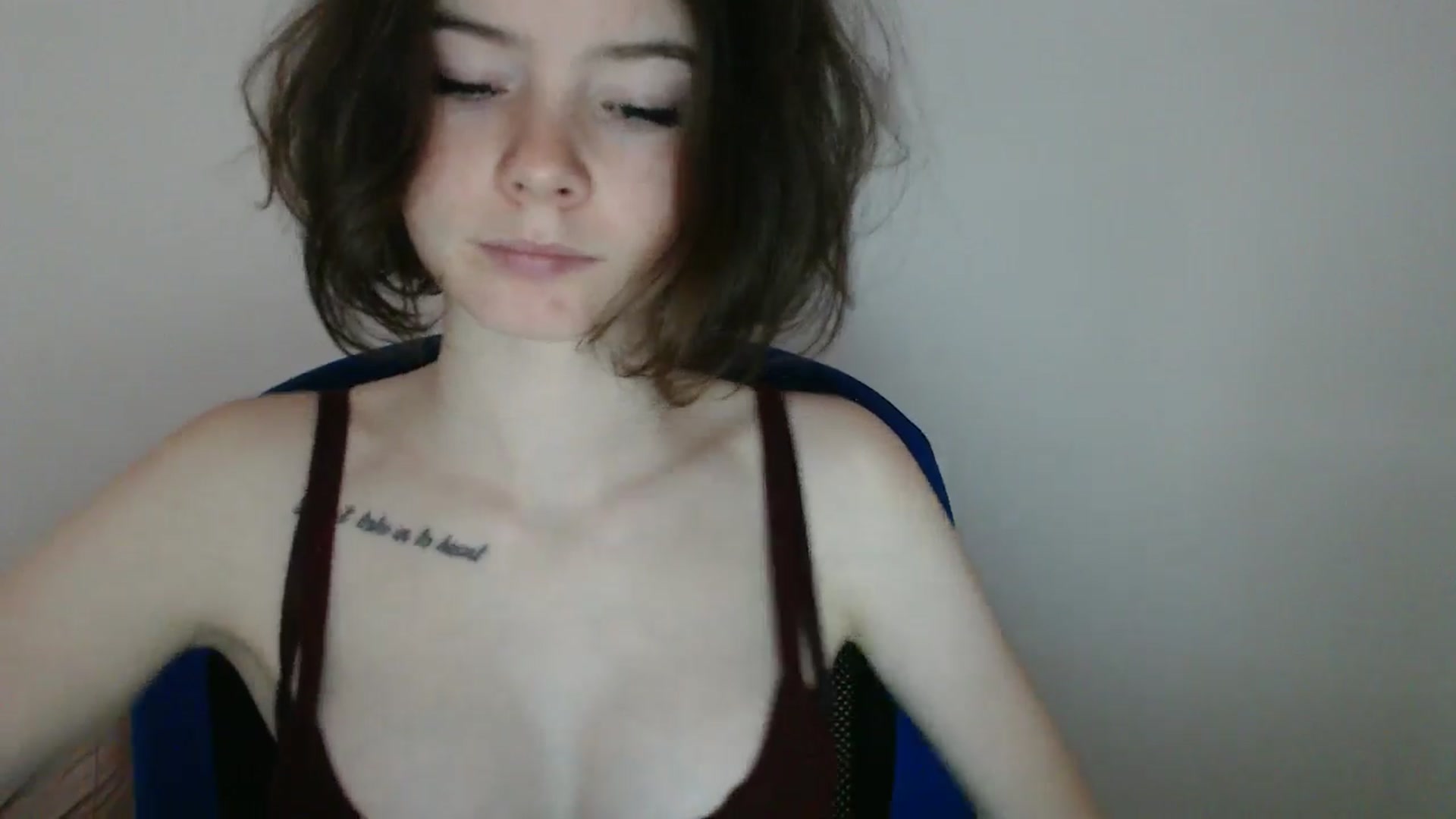 Gallery image thumbnail from KatyaWave's myfreecams stream on, 03/18/2026, 12:52 image 16 of 20