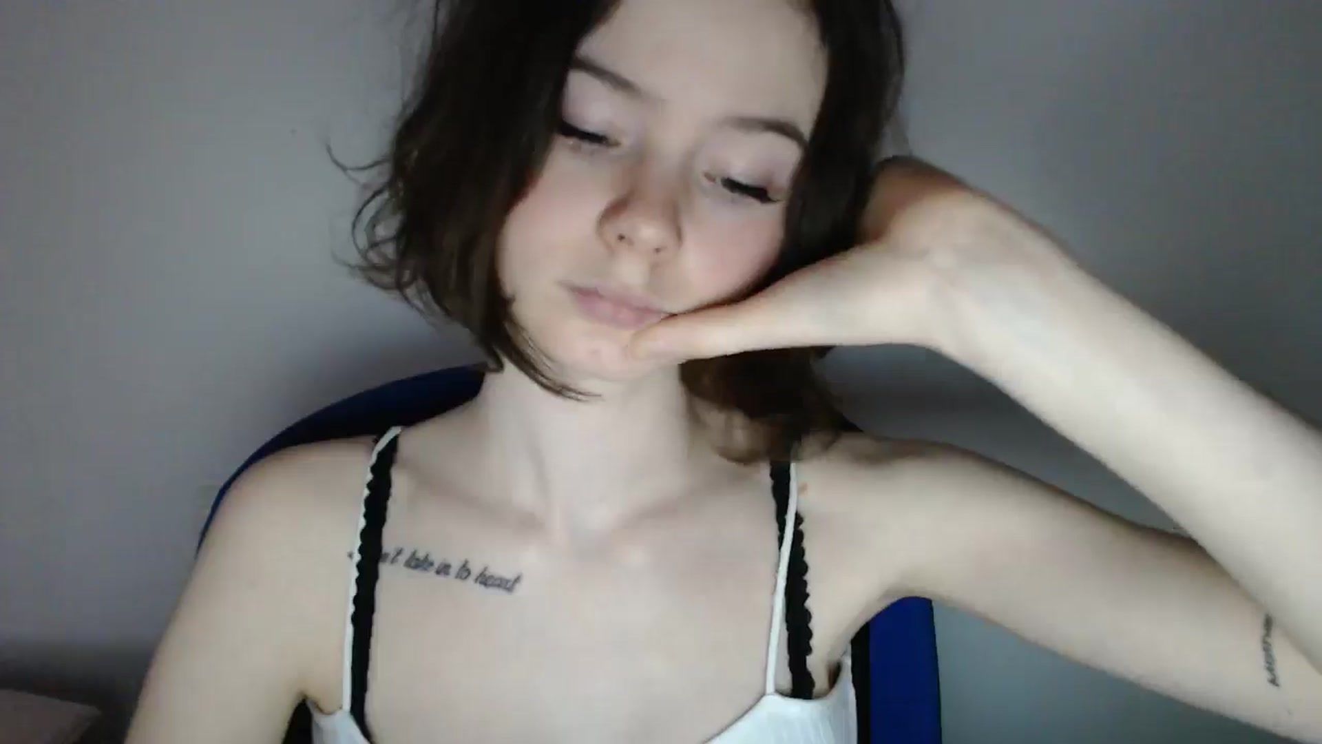 Gallery image thumbnail from KatyaWave's myfreecams stream on, 03/22/2026, 13:03 image 10 of 20