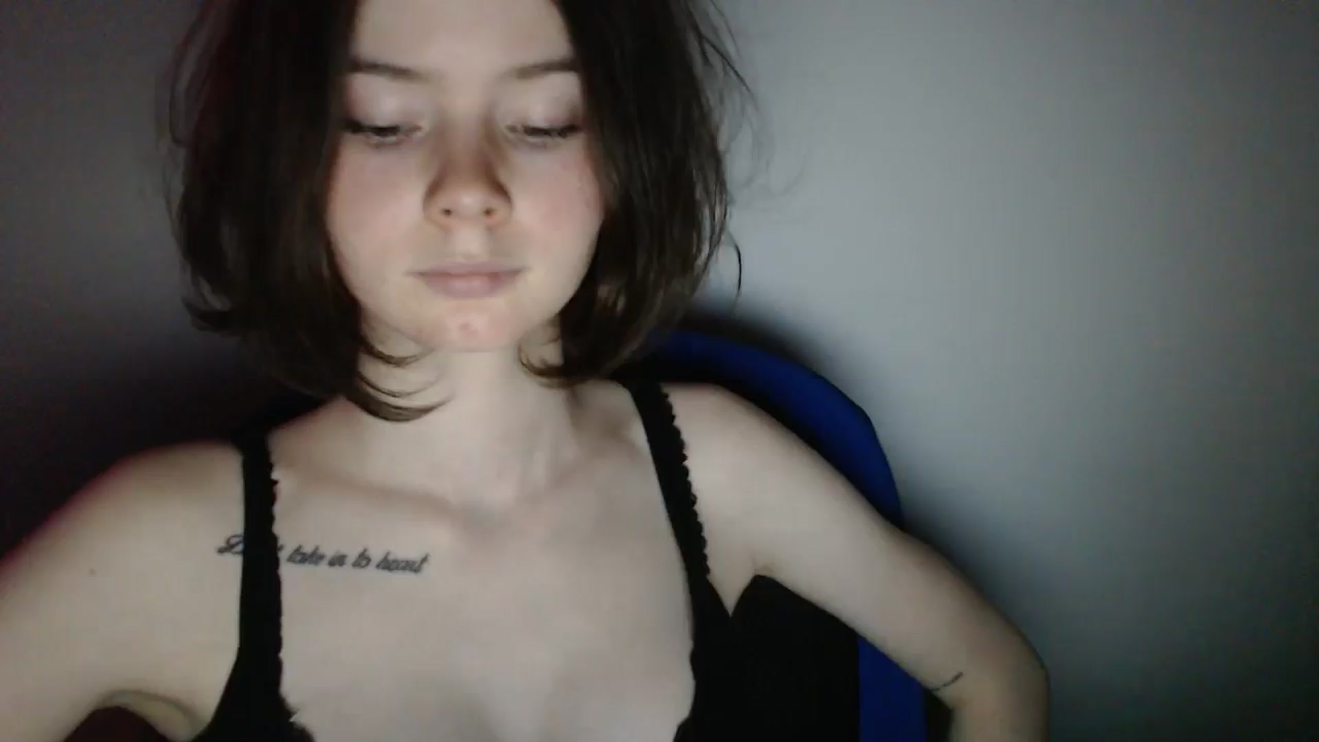 Gallery image thumbnail from KatyaWave's myfreecams stream on, 03/25/2026, 14:59 image 17 of 20