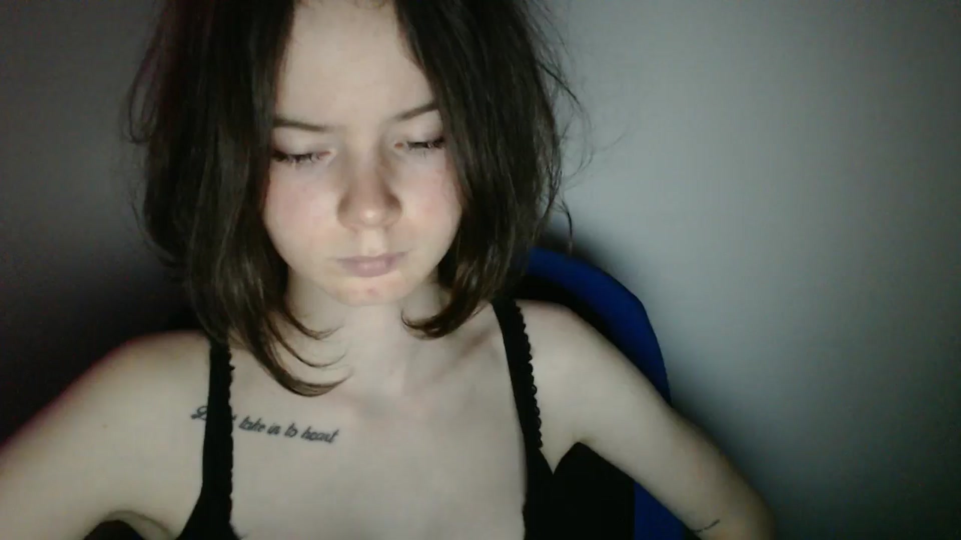 Gallery image thumbnail from KatyaWave's myfreecams stream on, 03/25/2026, 14:59 image 18 of 20