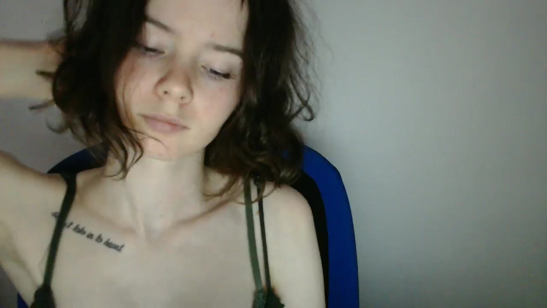 Gallery image thumbnail from KatyaWave's myfreecams stream on, 03/31/2026, 12:23 image 3 of 20
