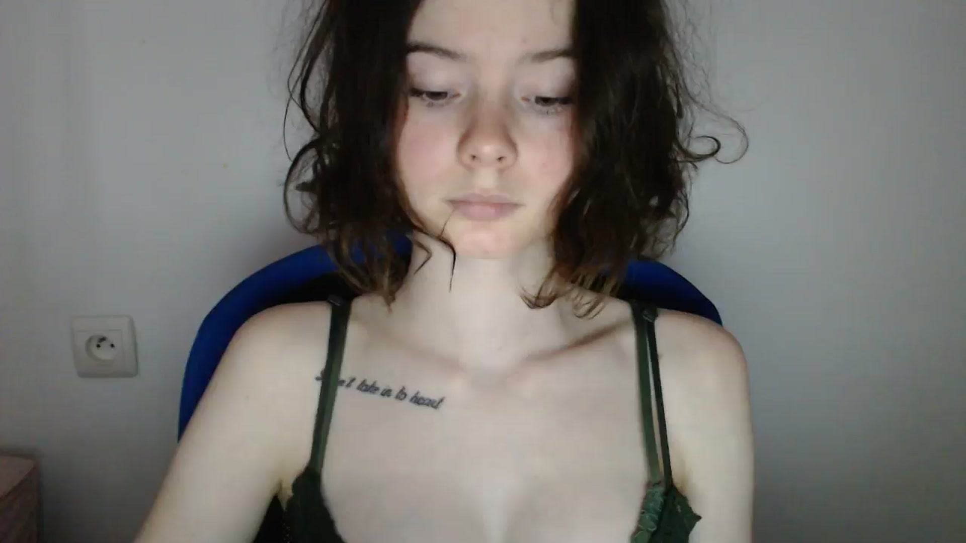 Gallery image thumbnail from KatyaWave's myfreecams stream on, 03/31/2026, 12:23 image 19 of 20
