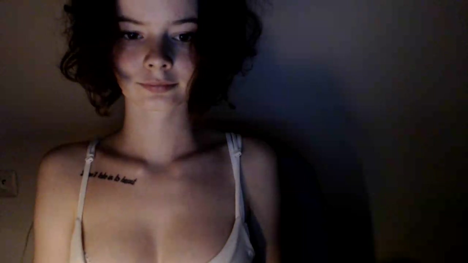 Gallery image thumbnail from KatyaWave's myfreecams stream on, 06/19/2026, 19:14 image 4 of 20