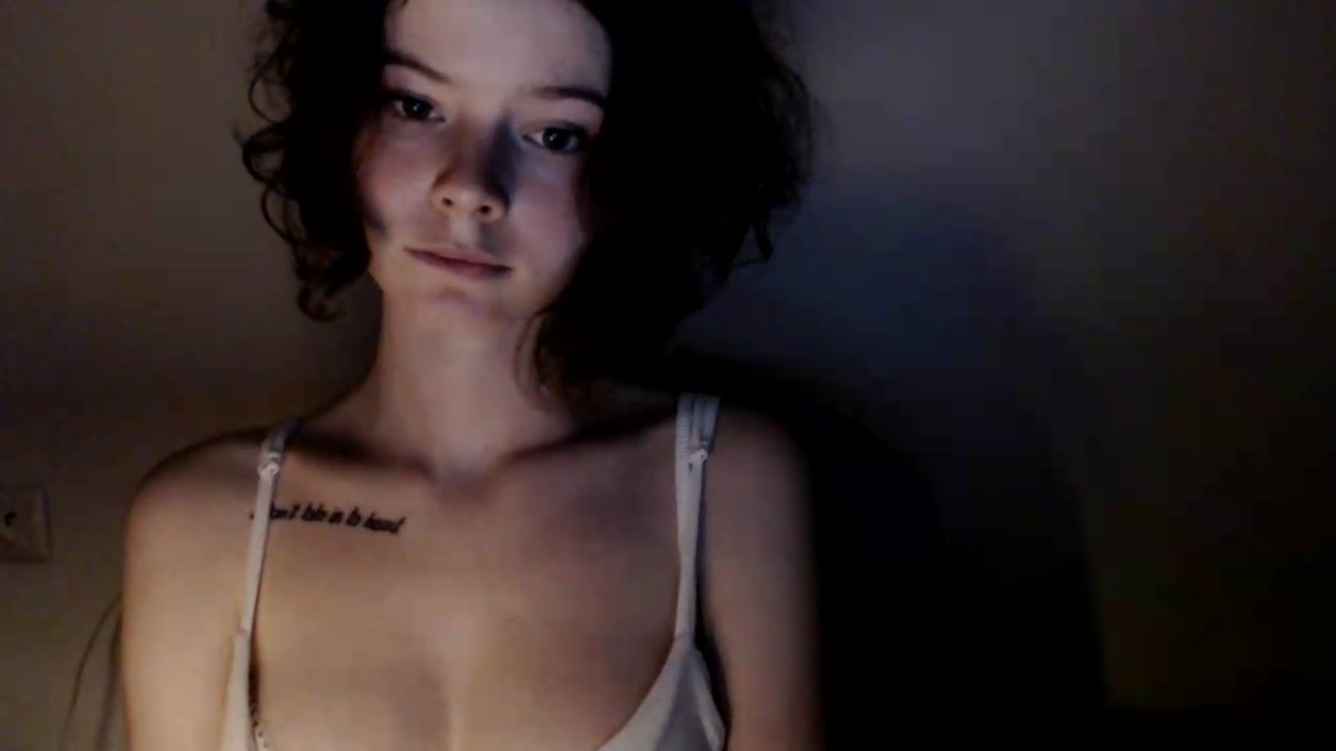 Gallery image thumbnail from KatyaWave's myfreecams stream on, 06/19/2026, 19:14 image 19 of 20