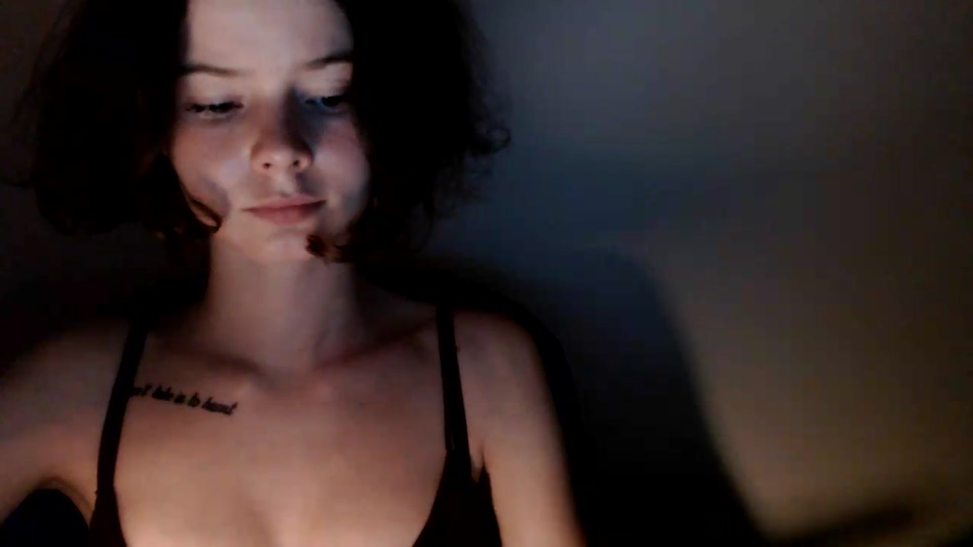 Gallery image thumbnail from KatyaWave's myfreecams stream on, 06/30/2026, 19:27 image 16 of 20