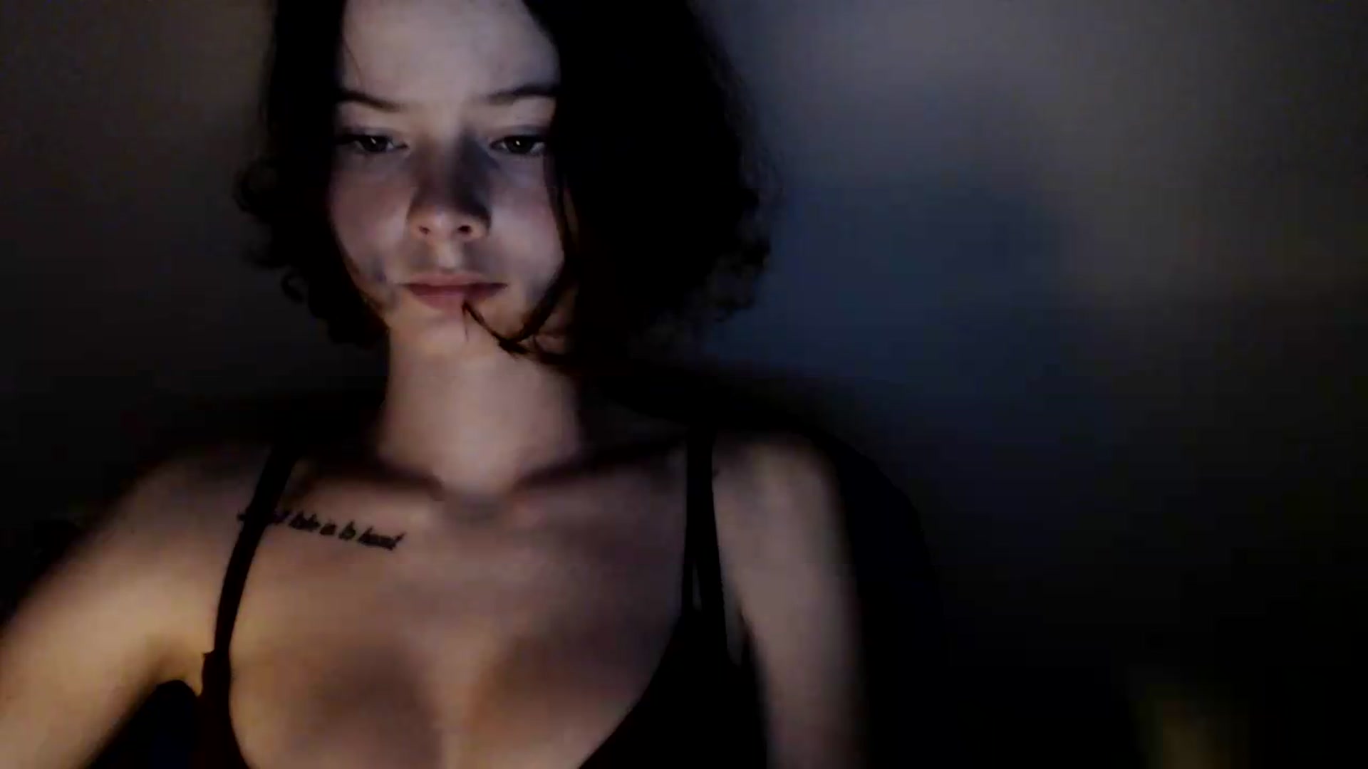 Gallery image thumbnail from KatyaWave's myfreecams stream on, 06/30/2026, 19:27 image 3 of 20