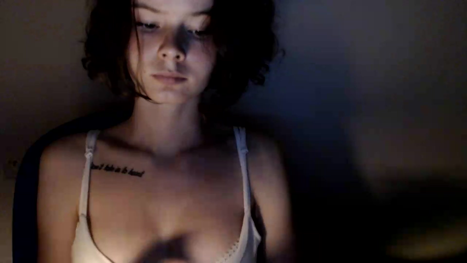 Gallery image thumbnail from KatyaWave's myfreecams stream on, 07/01/2026, 19:21 image 10 of 20