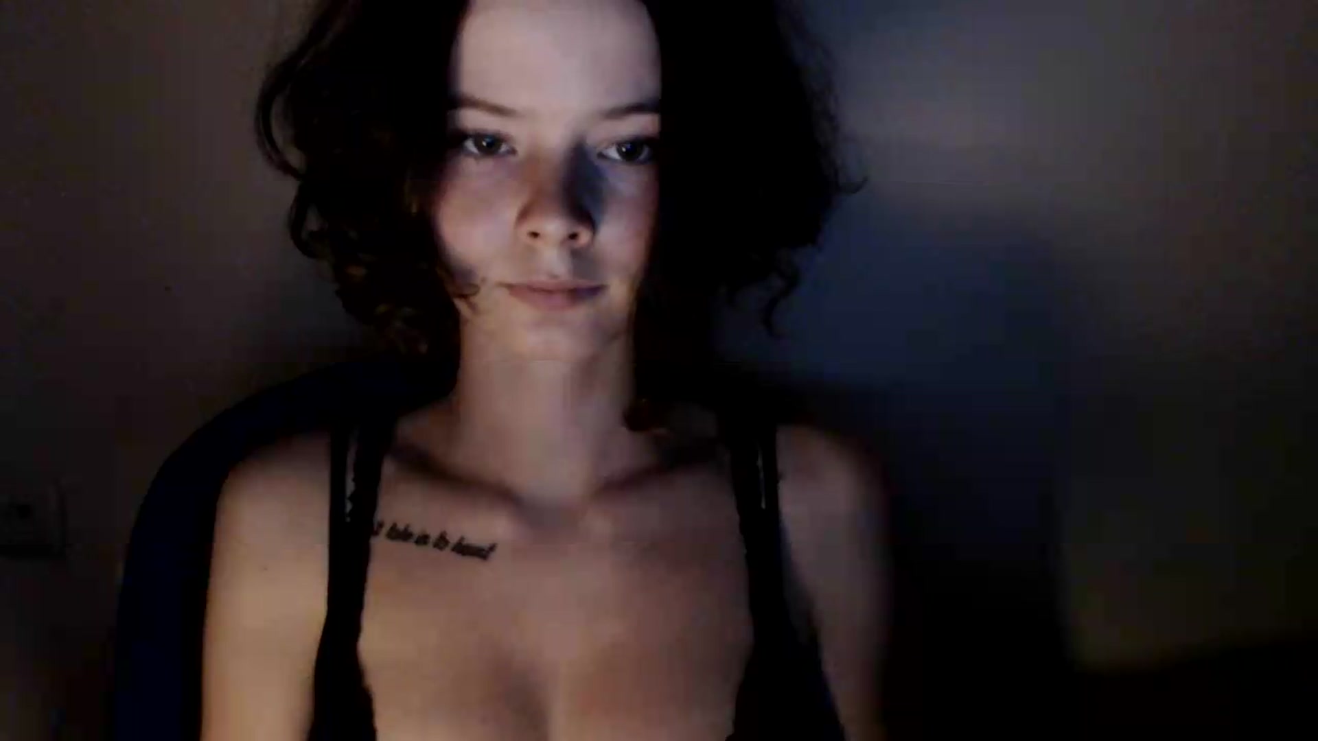 Gallery image thumbnail from KatyaWave's myfreecams stream on, 07/02/2026, 18:59 image 16 of 20