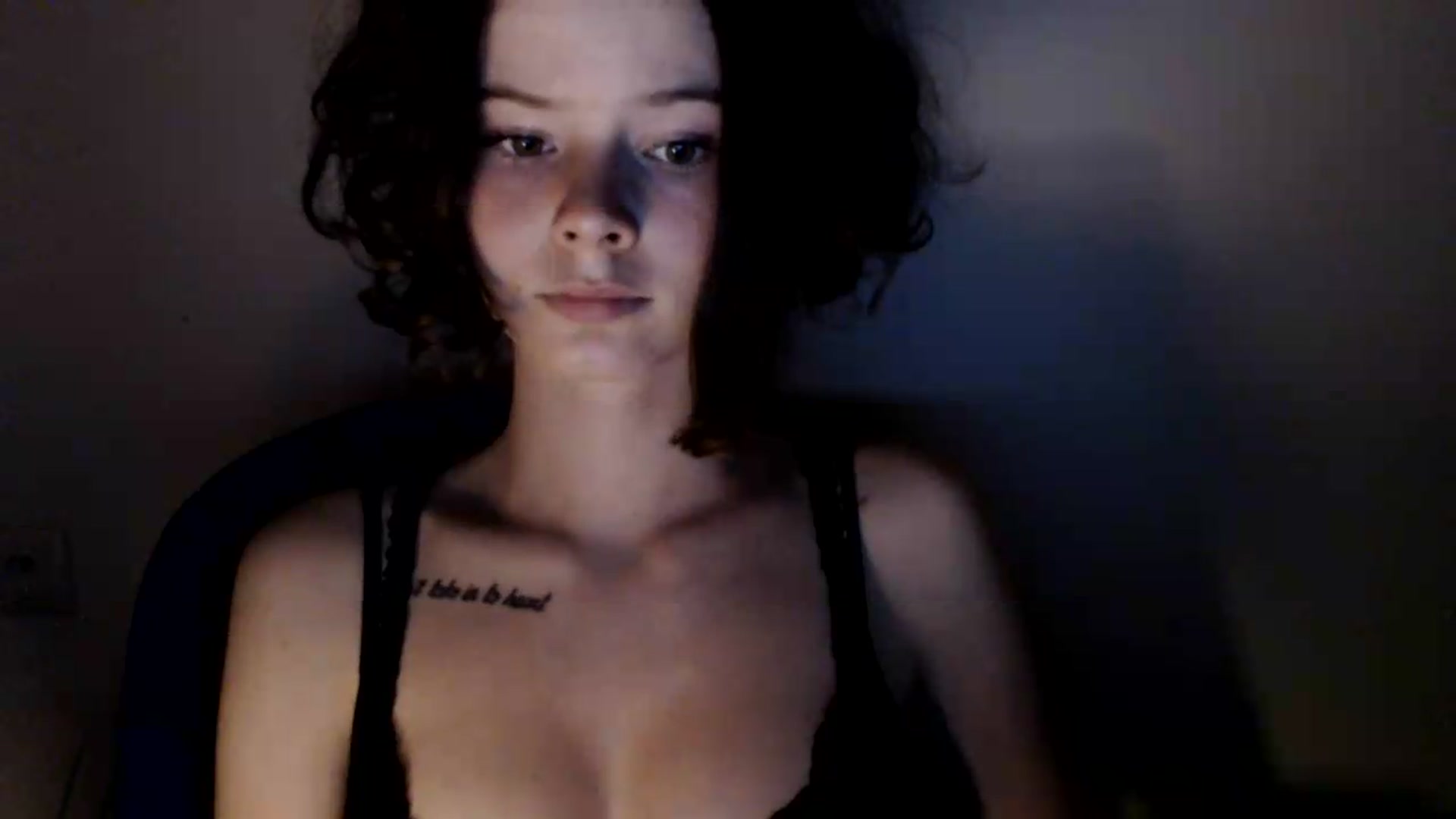 Gallery image thumbnail from KatyaWave's myfreecams stream on, 07/02/2026, 18:59 image 5 of 20