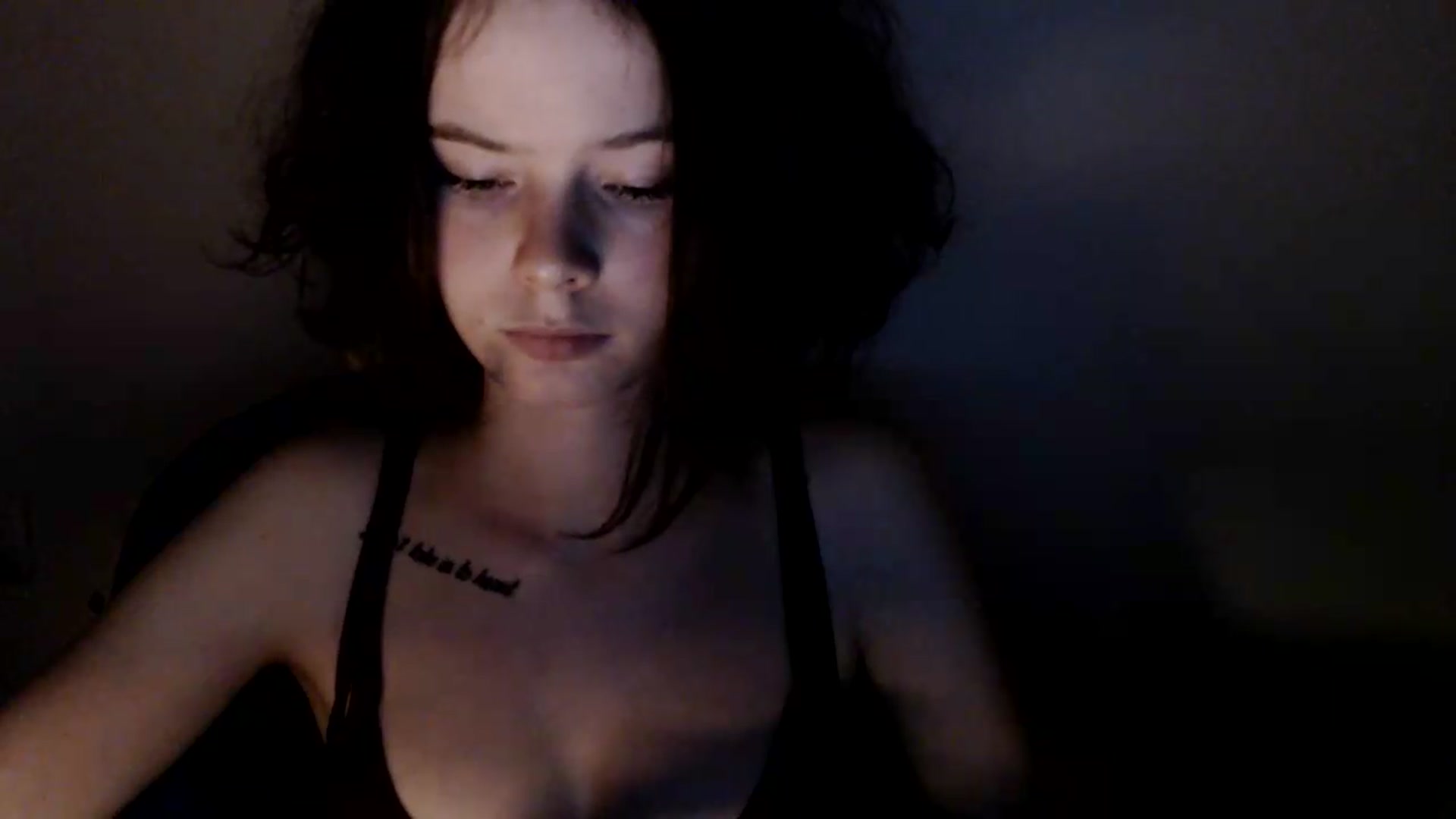 Gallery image thumbnail from KatyaWave's myfreecams stream on, 07/03/2026, 19:30 image 17 of 20