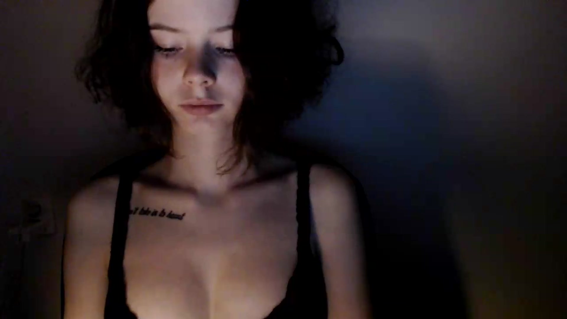 Gallery image thumbnail from KatyaWave's myfreecams stream on, 07/08/2026, 20:11 image 9 of 20