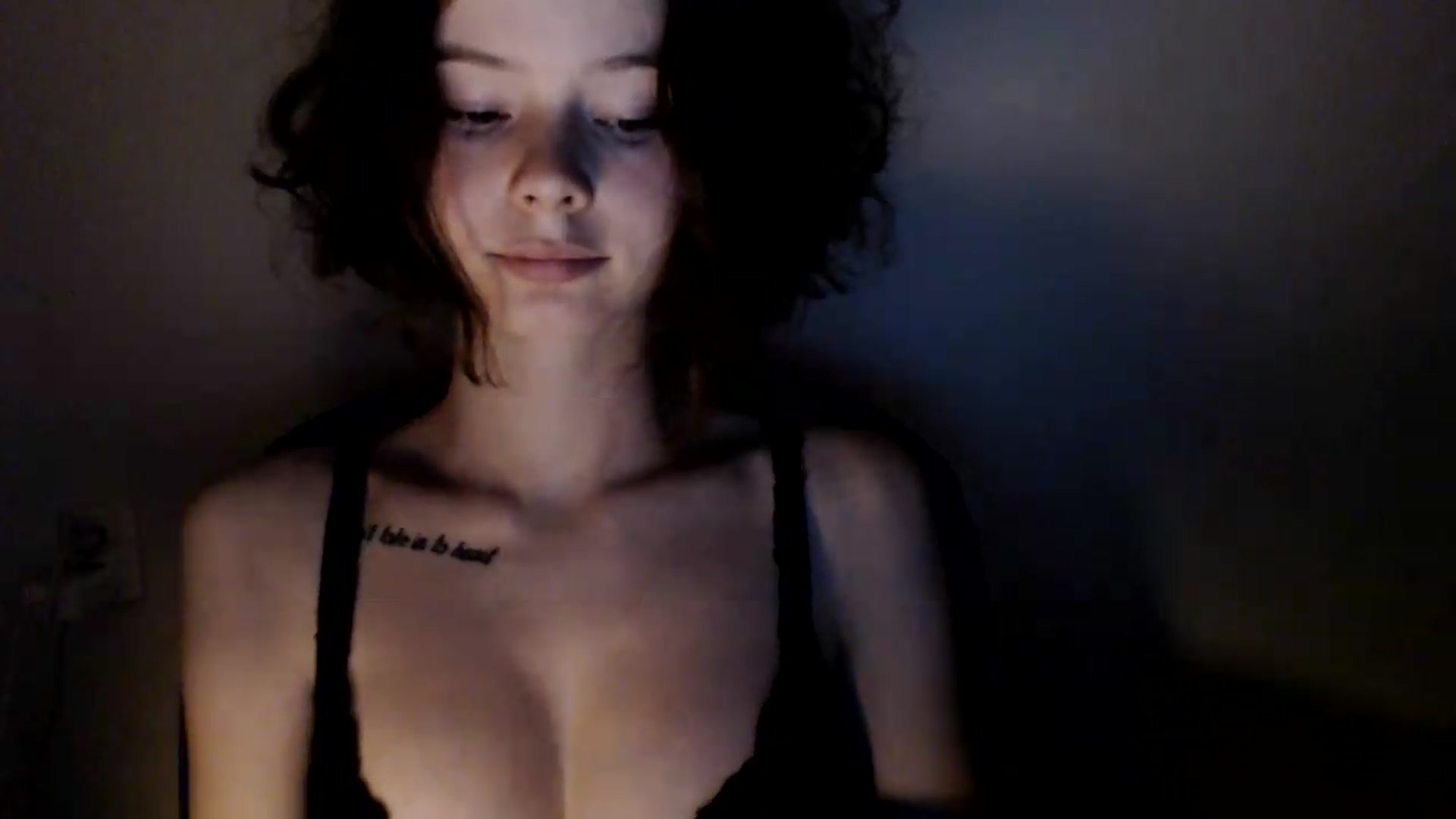 Gallery image thumbnail from KatyaWave's myfreecams stream on, 07/08/2026, 20:11 image 7 of 20