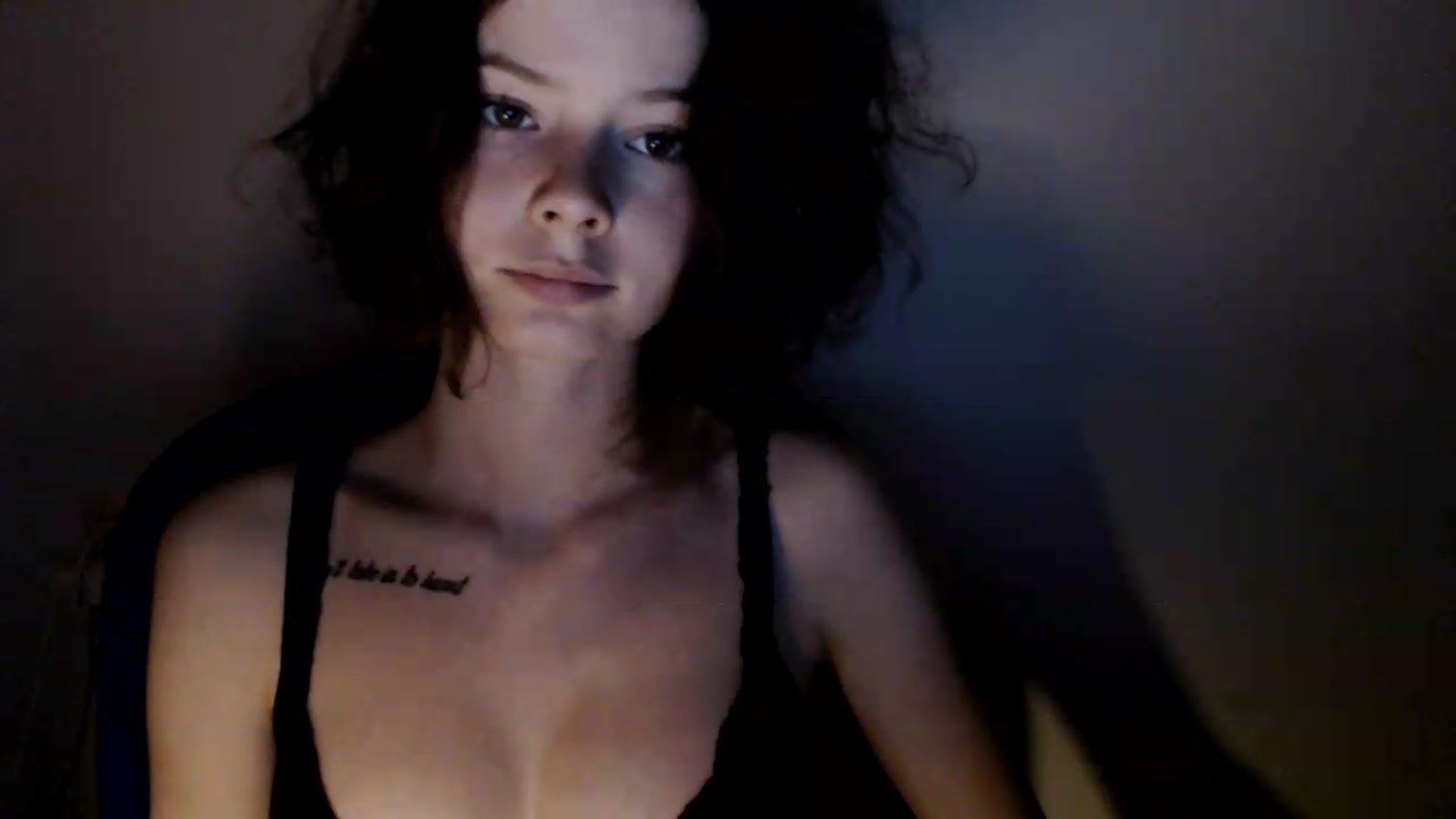 Gallery image thumbnail from KatyaWave's myfreecams stream on, 07/08/2026, 20:11 image 17 of 20