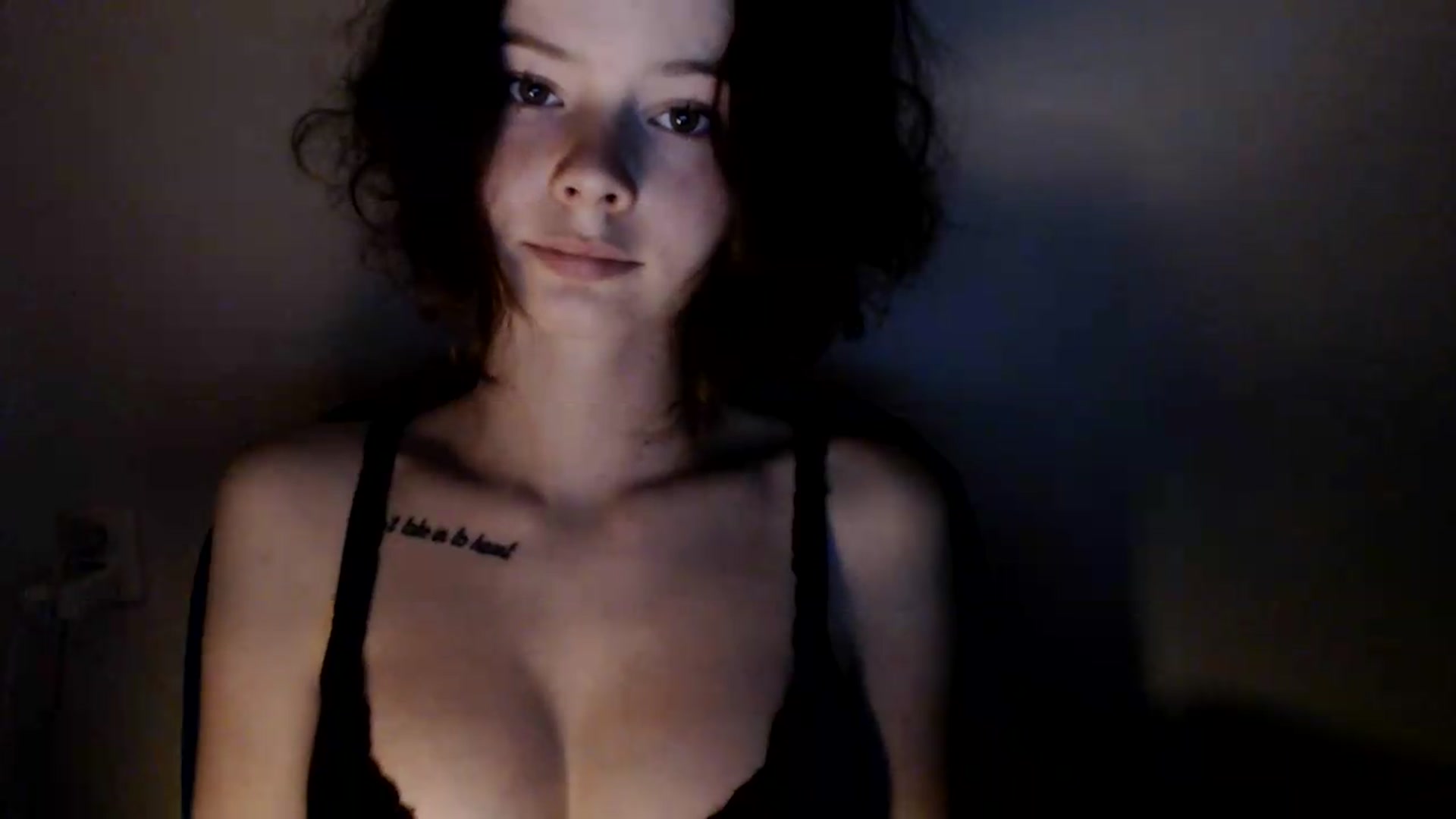 Gallery image thumbnail from KatyaWave's myfreecams stream on, 07/08/2026, 20:11 image 6 of 20
