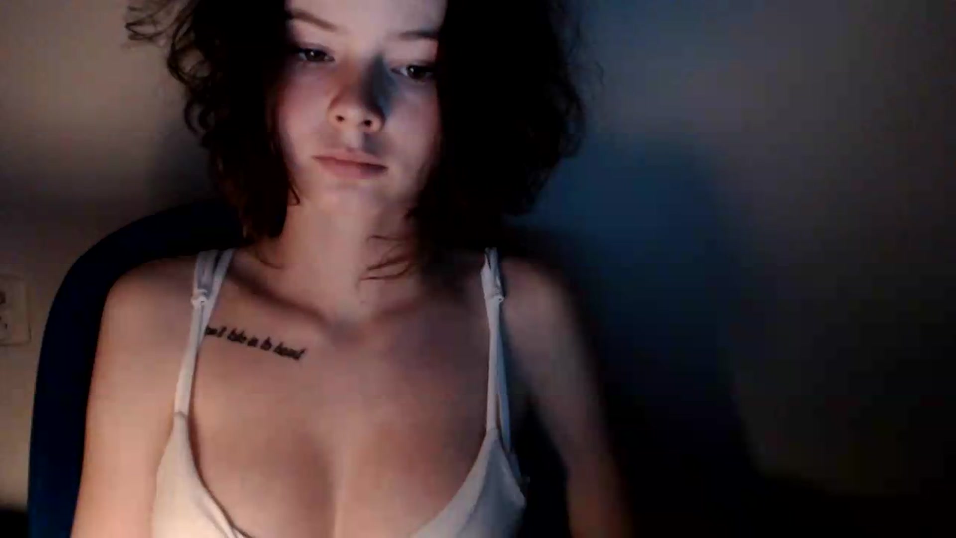 Gallery image thumbnail from KatyaWave's myfreecams stream on, 07/09/2026, 19:13 image 7 of 20