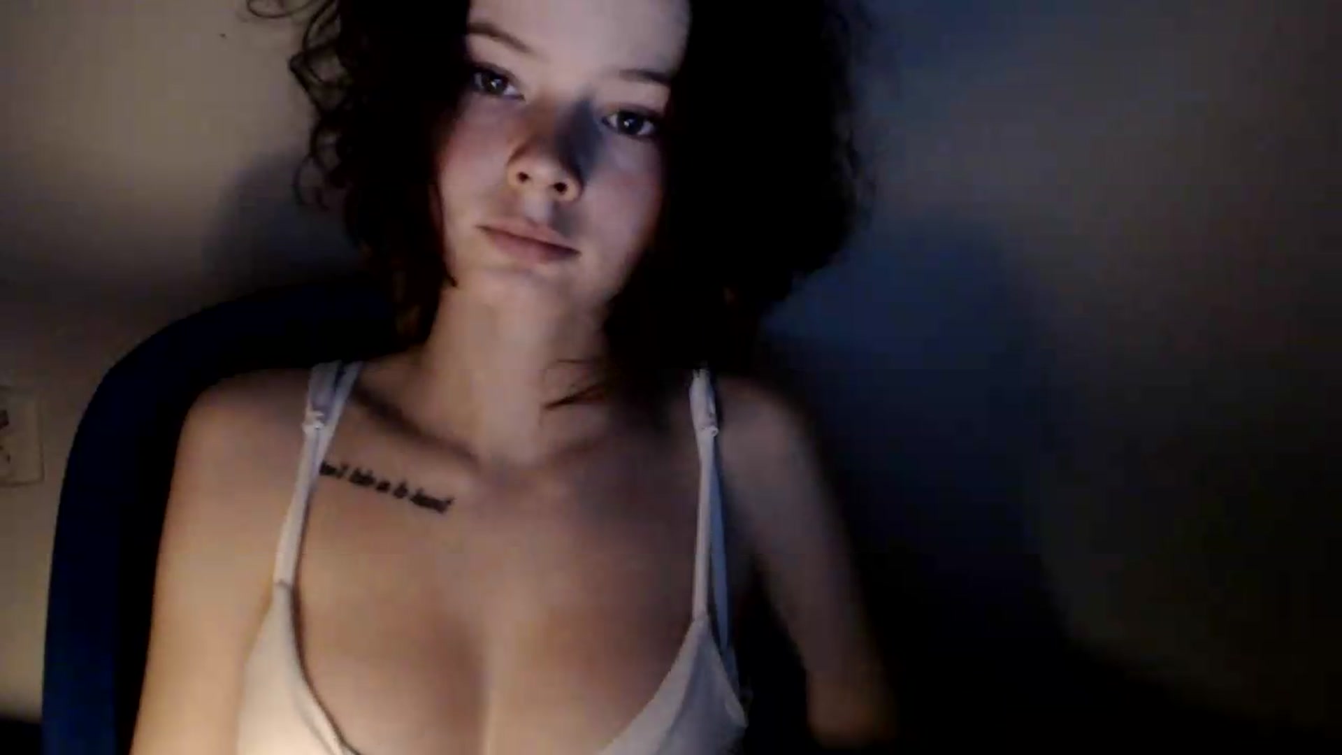 Gallery image thumbnail from KatyaWave's myfreecams stream on, 07/09/2026, 19:13 image 6 of 20