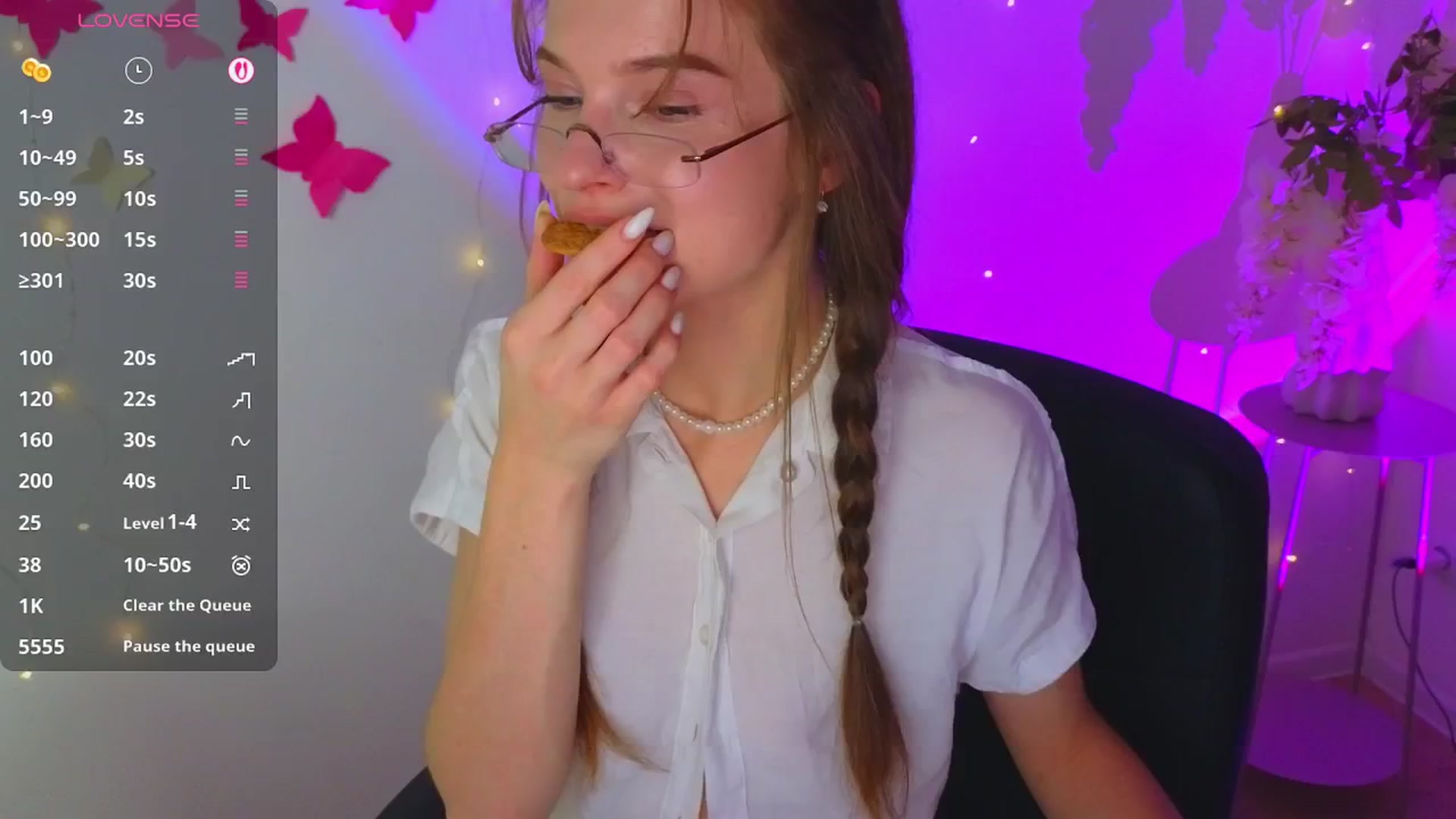 Gallery image thumbnail from Katyaa_Lover's myfreecams stream on, 12/03/2025, 17:48 image 8 of 20