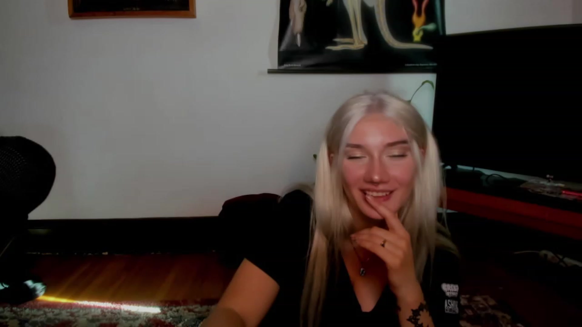 Gallery image thumbnail from Katydayy's myfreecams stream on, 06/28/2023, 01:52 image 20 of 20