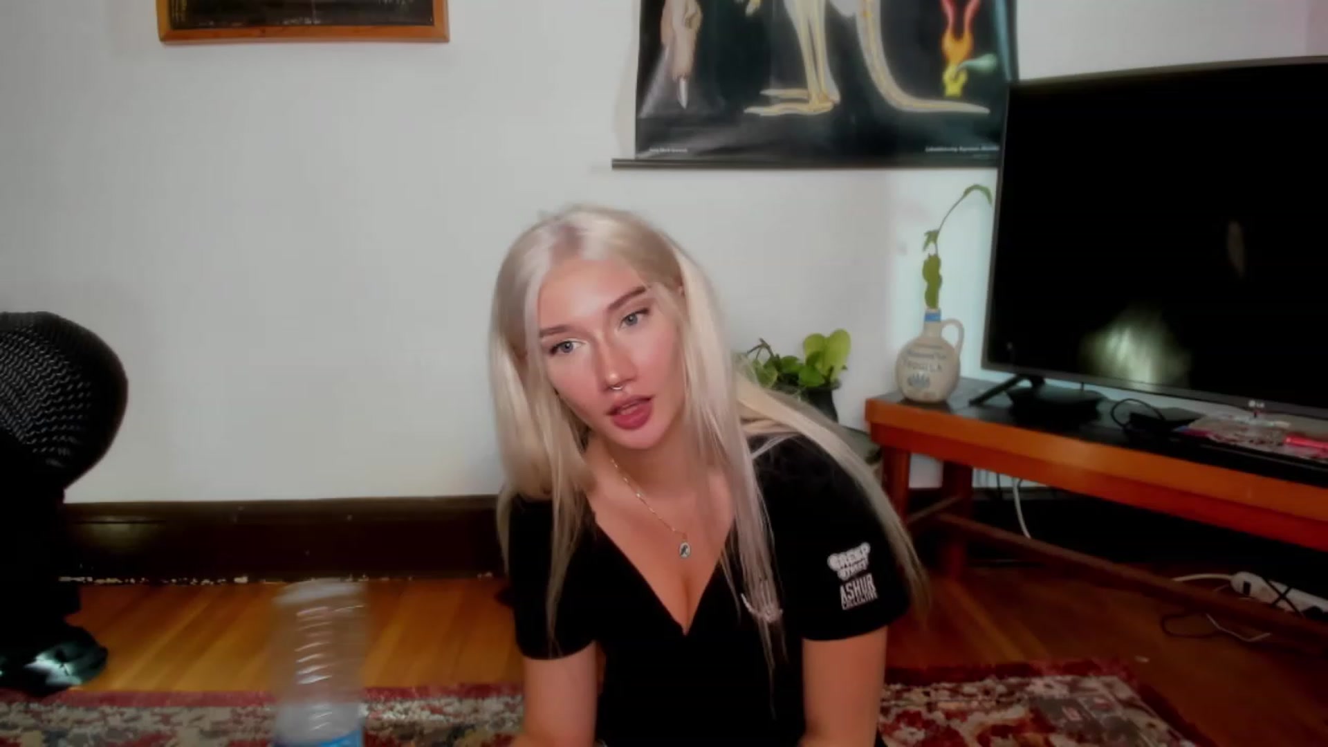 Gallery image thumbnail from Katydayy's myfreecams stream on, 06/28/2023, 01:52 image 13 of 20