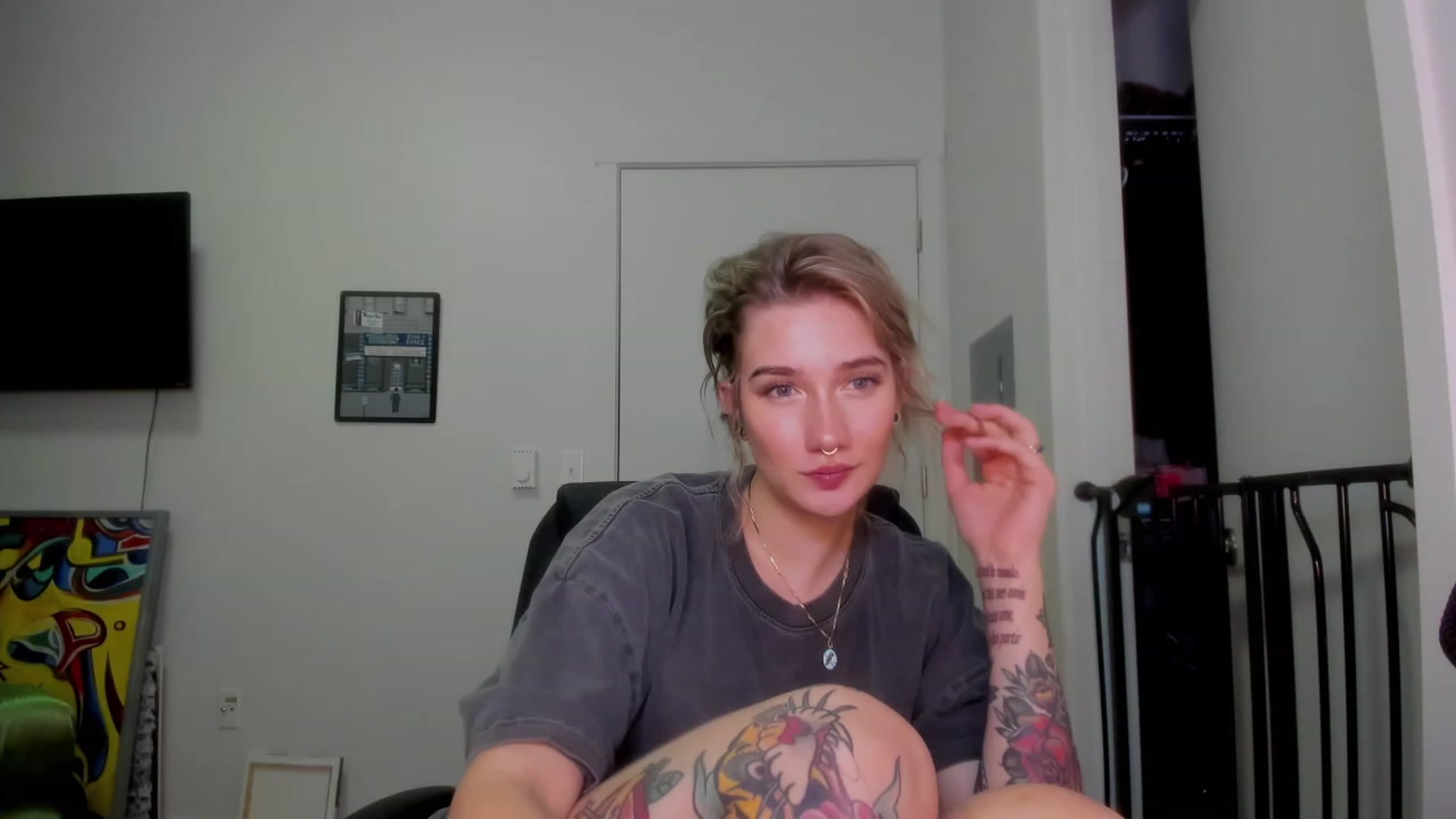 Gallery image thumbnail from Katydayy's myfreecams stream on, 10/20/2023, 05:41 image 4 of 20