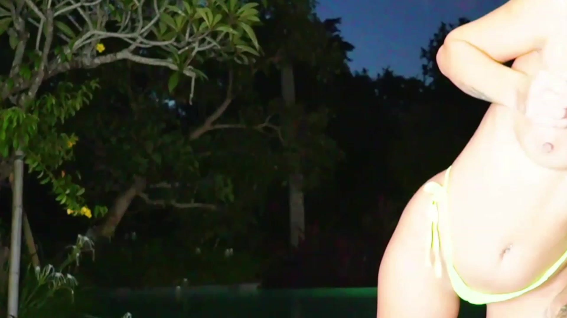 Gallery image thumbnail from KatyeRave's myfreecams stream on, 02/16/2024, 12:00 image 3 of 20