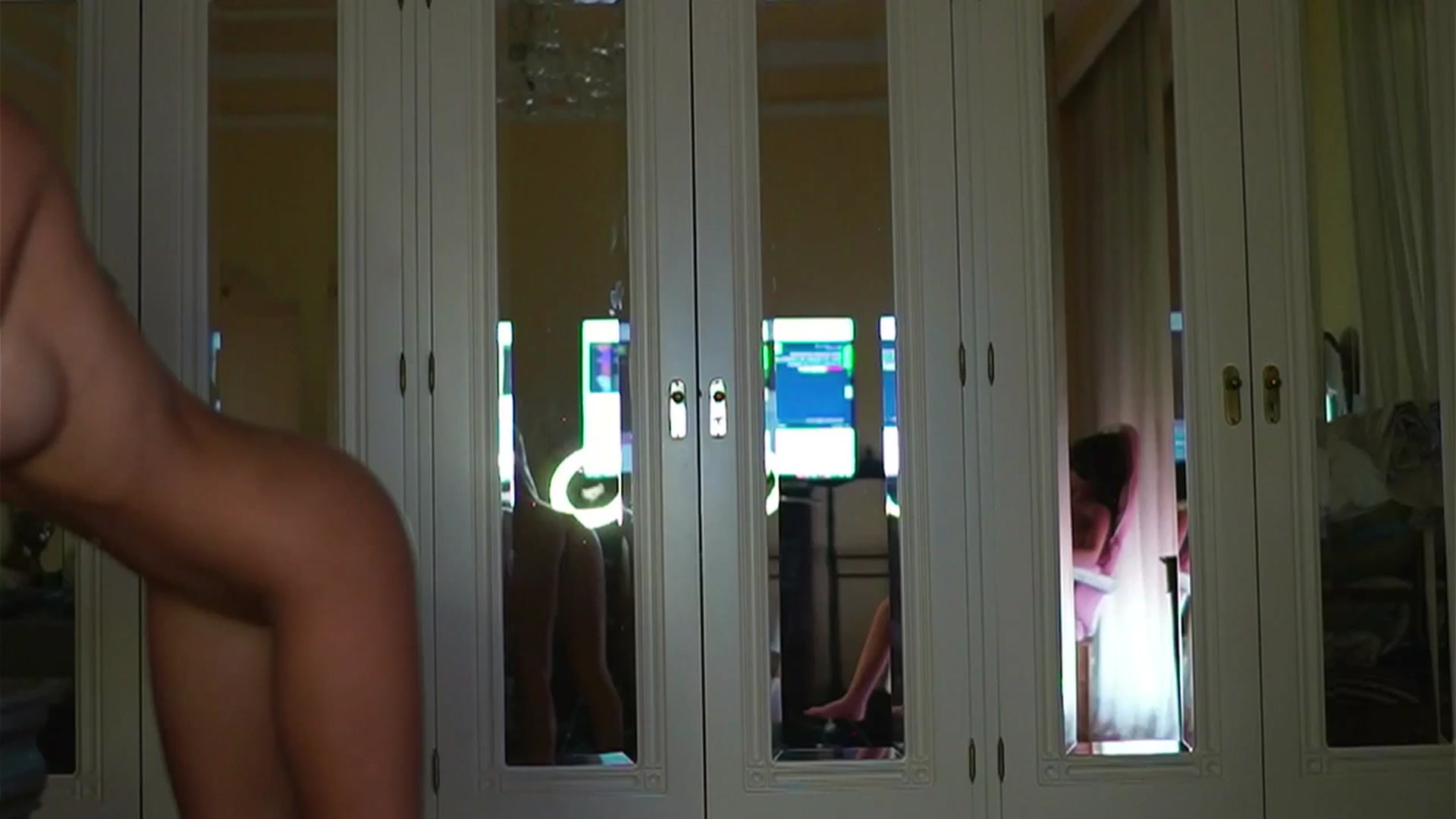 Gallery image thumbnail from KatyeRave's myfreecams stream on, 04/24/2024, 18:09 image 17 of 20