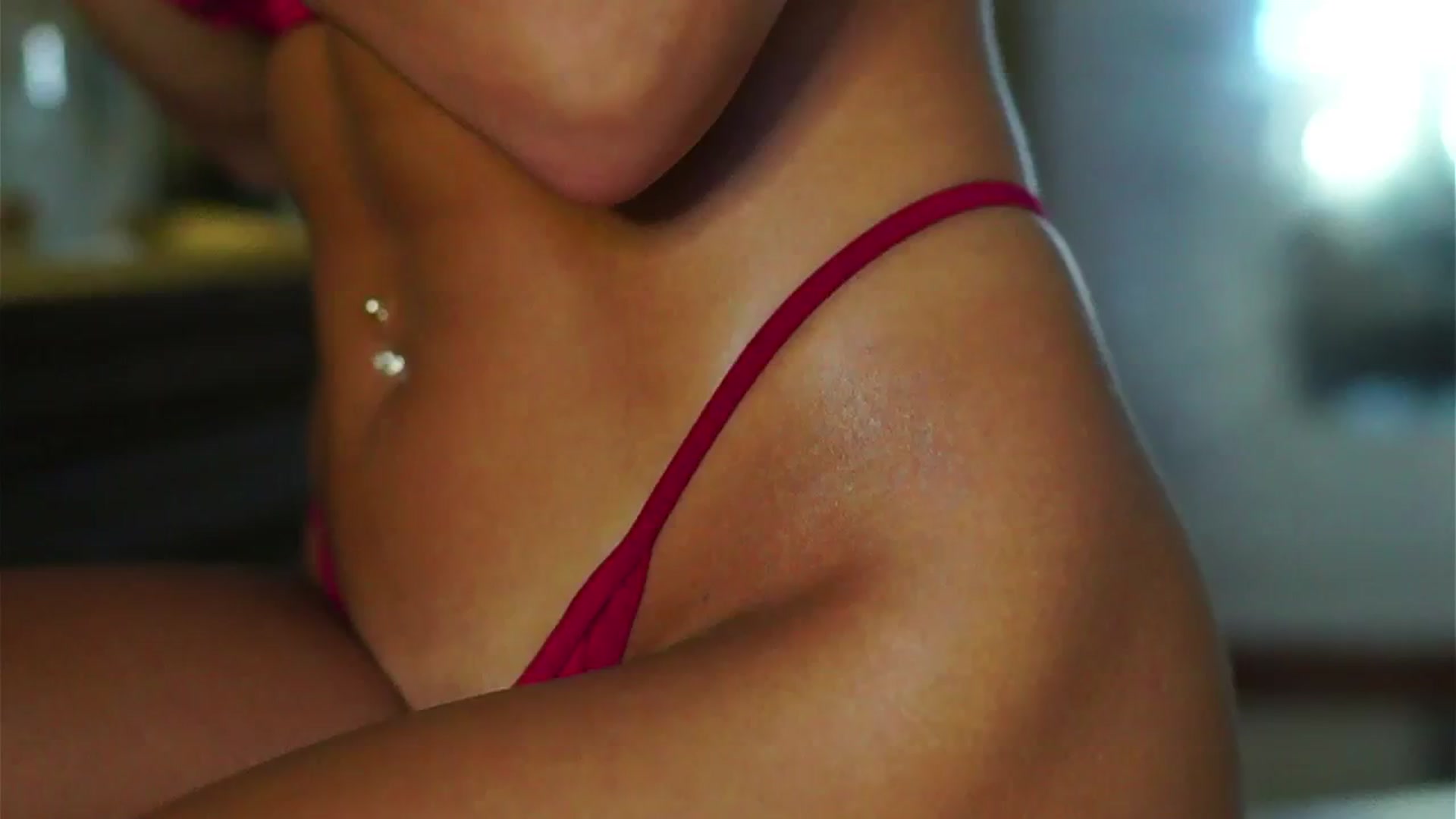 Gallery image thumbnail from KatyeRave's myfreecams stream on, 06/02/2024, 22:29 image 12 of 20