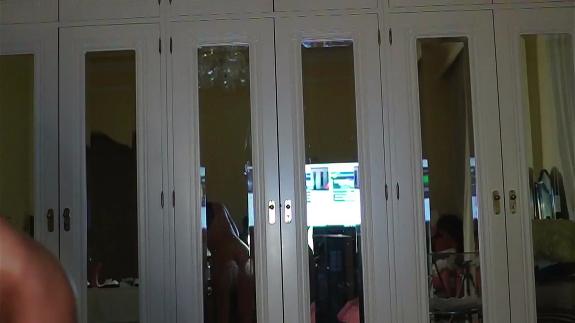 Gallery image thumbnail from KatyeRave's myfreecams stream on, 06/03/2024, 23:53 image 15 of 20