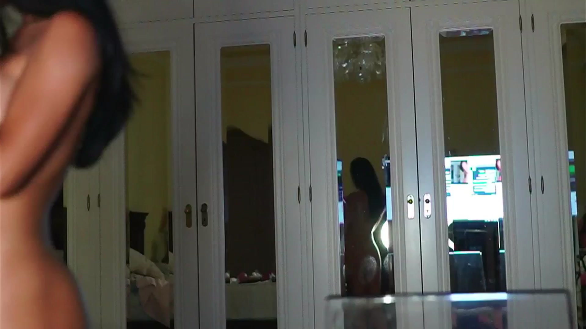 Gallery image thumbnail from KatyeRave's myfreecams stream on, 06/03/2024, 23:53 image 3 of 20