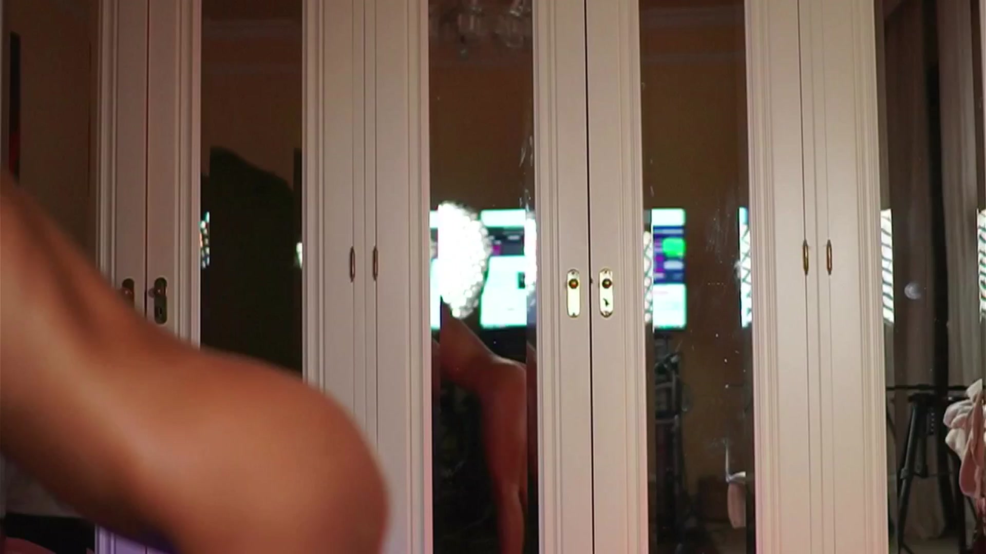Gallery image thumbnail from KatyeRave's myfreecams stream on, 07/03/2024, 24:05 image 3 of 20