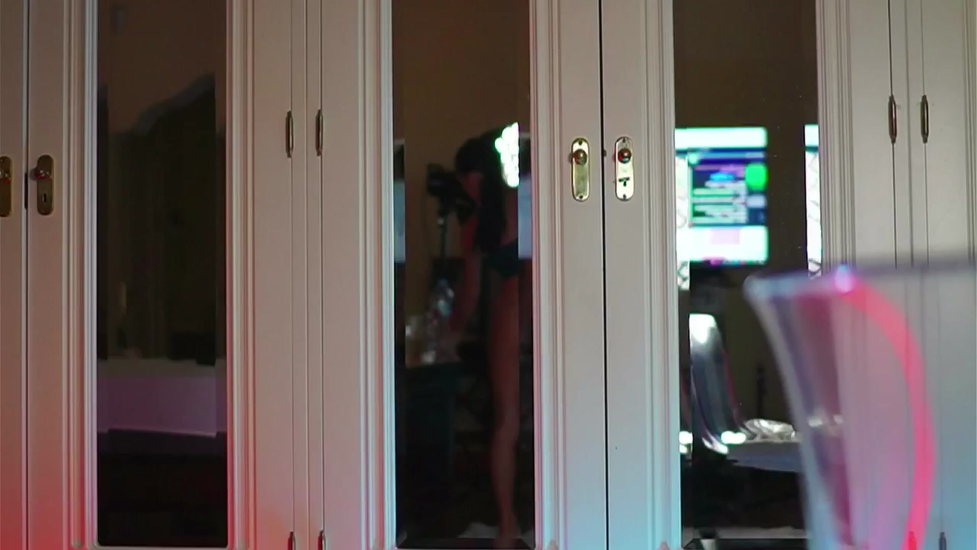 Gallery image thumbnail from KatyeRave's myfreecams stream on, 08/03/2024, 17:02 image 6 of 20