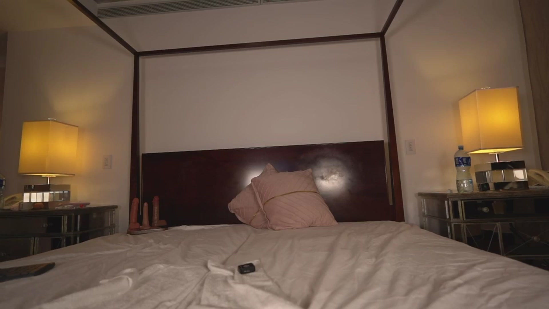 Gallery image thumbnail from KatyeRave's myfreecams stream on, 05/17/2025, 03:53 image 15 of 20