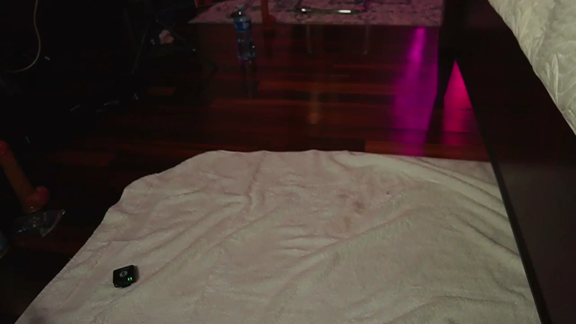 Gallery image thumbnail from KatyeRave's myfreecams stream on, 10/02/2025, 24:07 image 4 of 20