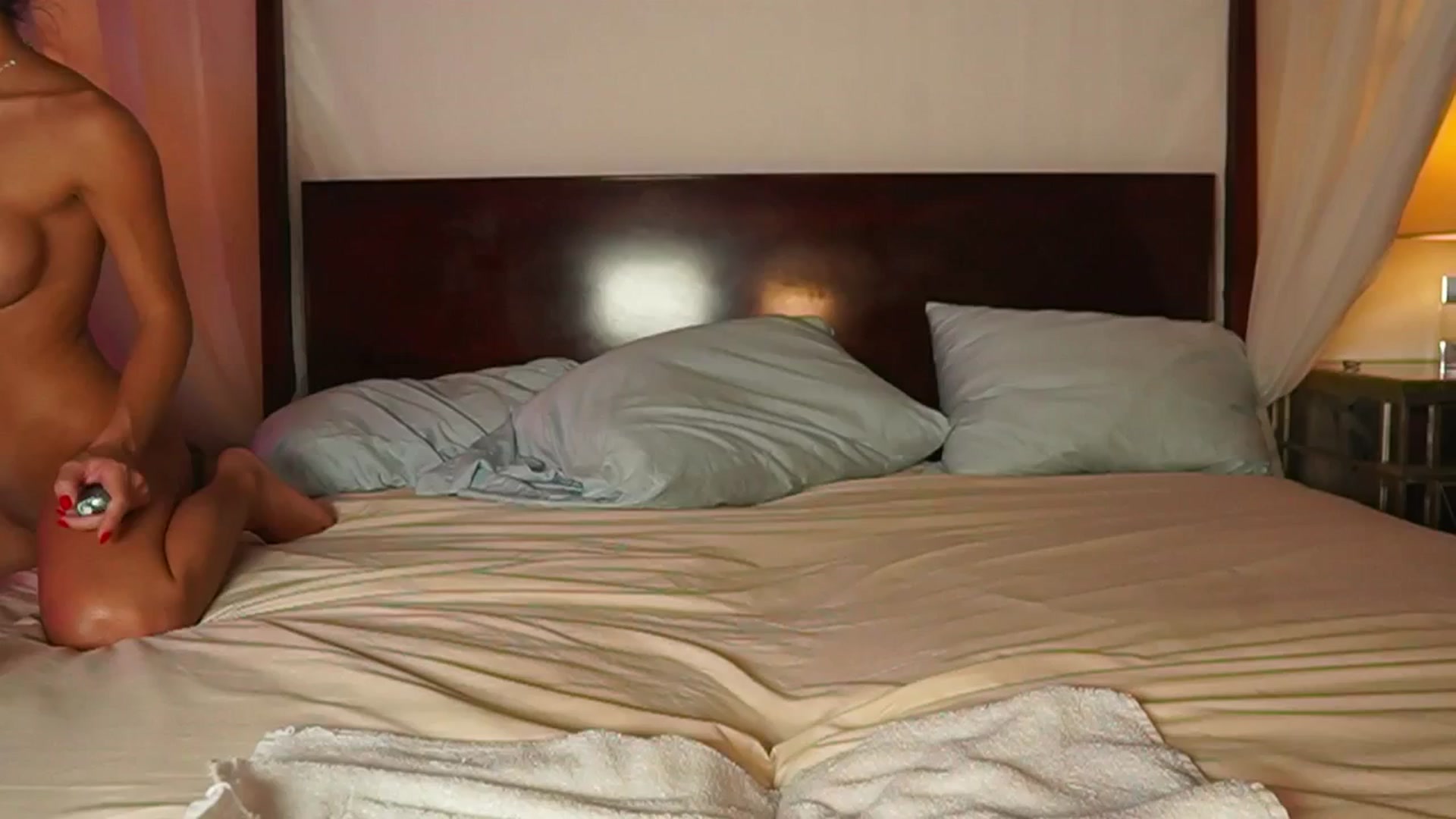 Gallery image thumbnail from KatyeRave's myfreecams stream on, 10/16/2025, 23:59 image 2 of 20
