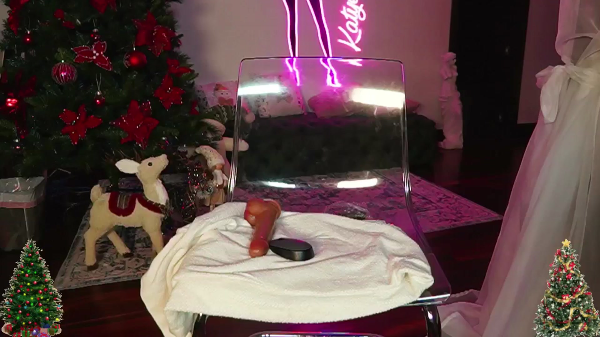 Gallery image thumbnail from KatyeRave's myfreecams stream on, 12/26/2025, 21:10 image 12 of 20