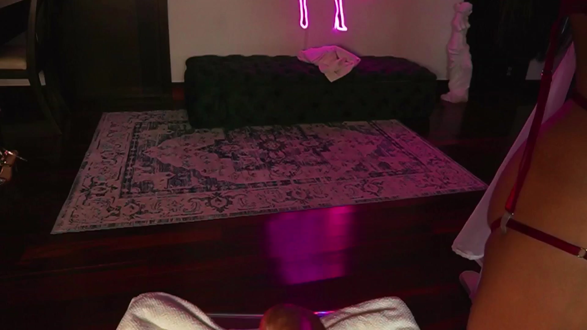 Gallery image thumbnail from KatyeRave's myfreecams stream on, 01/27/2026, 21:00 image 9 of 20