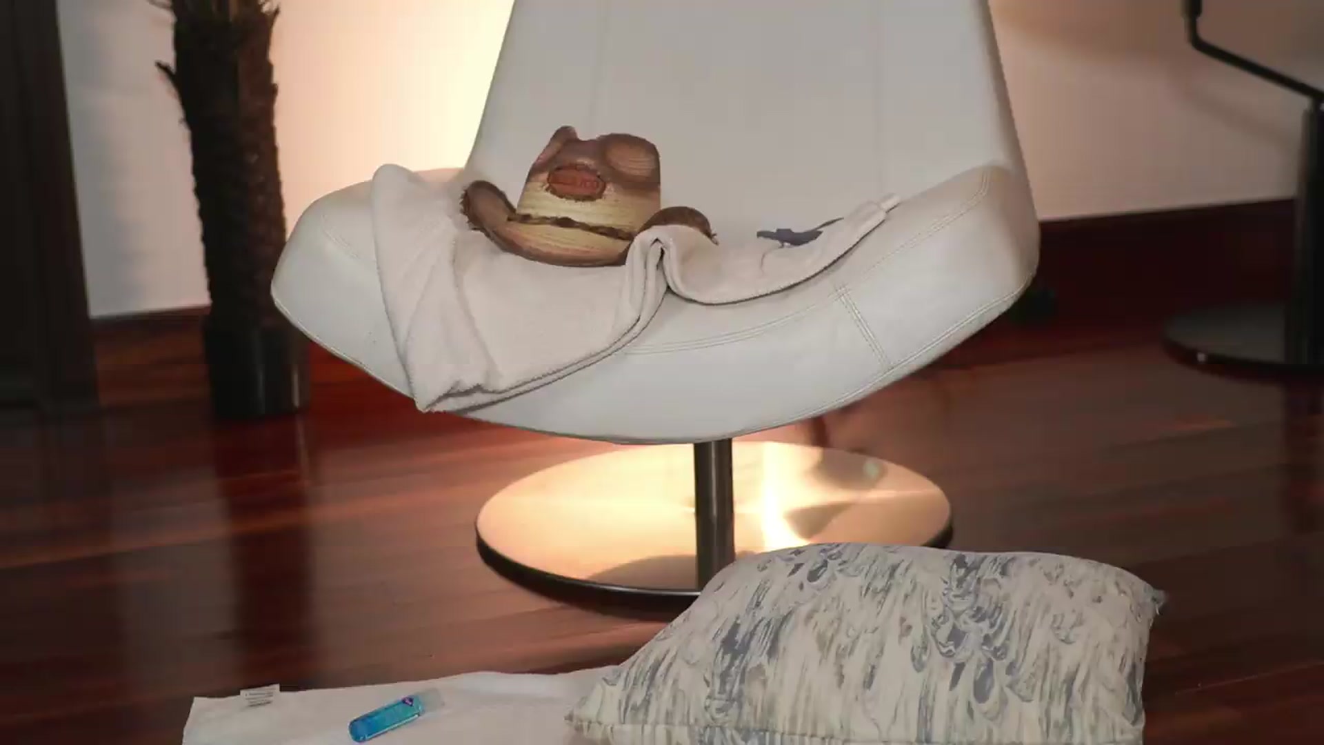 Gallery image thumbnail from KatyeRave's myfreecams stream on, 06/04/2026, 23:33 image 5 of 20