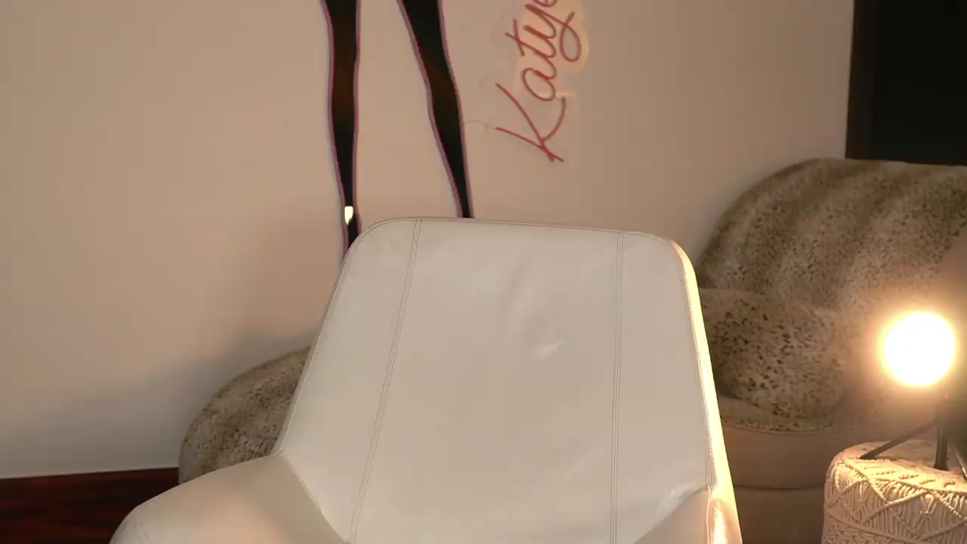 Gallery image thumbnail from KatyeRave's myfreecams stream on, 07/05/2026, 21:47 image 7 of 20
