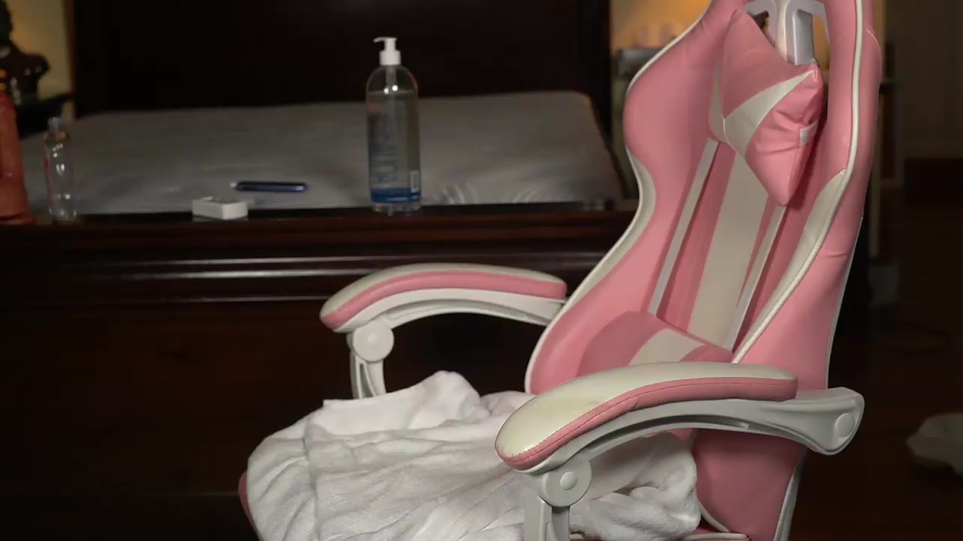 Gallery image thumbnail from KatyeRave's myfreecams stream on, 07/15/2026, 07:19 image 10 of 20
