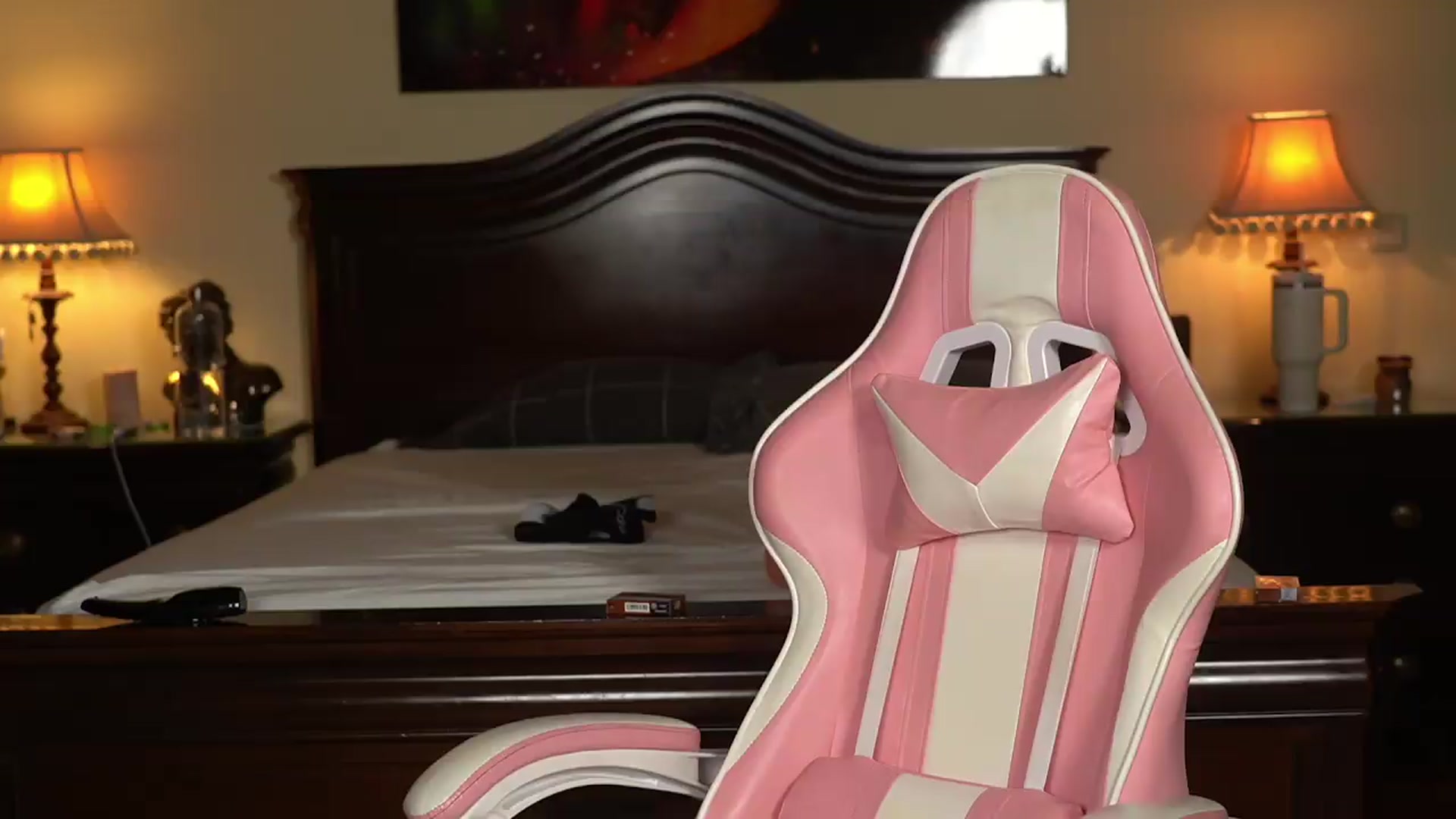 Gallery image thumbnail from KatyeRave's myfreecams stream on, 07/19/2026, 17:24 image 19 of 20