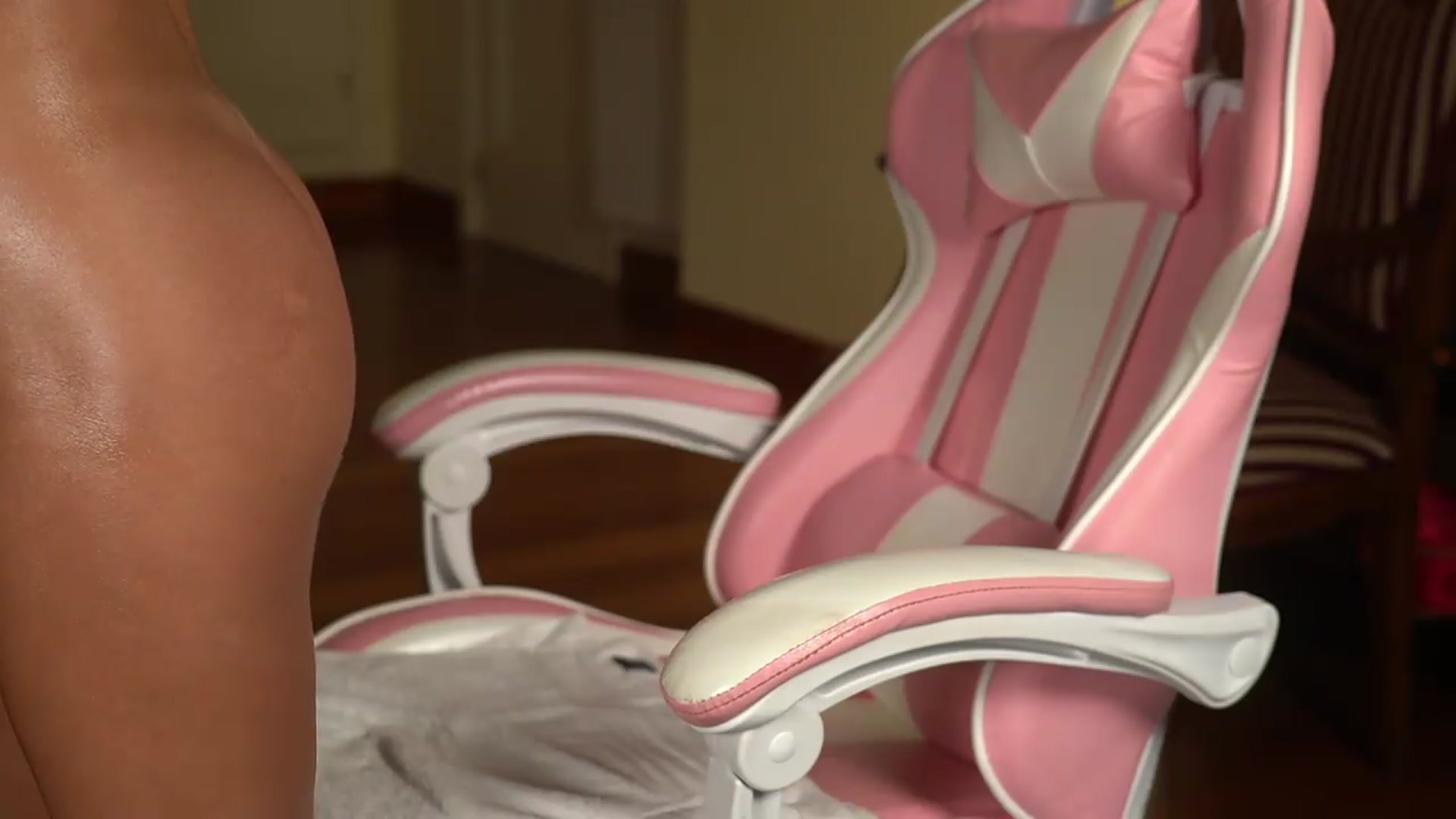 Gallery image thumbnail from KatyeRave's myfreecams stream on, 08/28/2026, 22:25 image 2 of 20