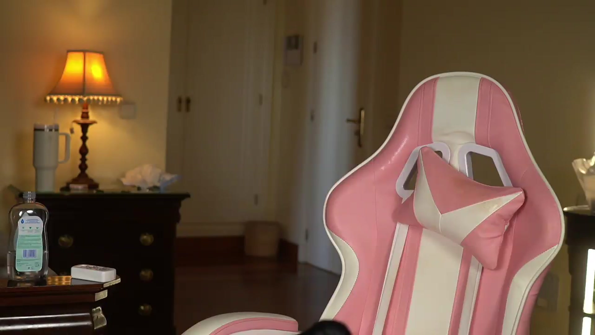 Gallery image thumbnail from KatyeRave's myfreecams stream on, 09/10/2026, 16:26 image 4 of 20