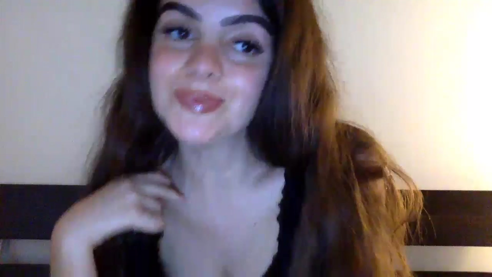 Gallery image thumbnail from Kaviar2's myfreecams stream on, 05/18/2024, 21:01 image 8 of 20