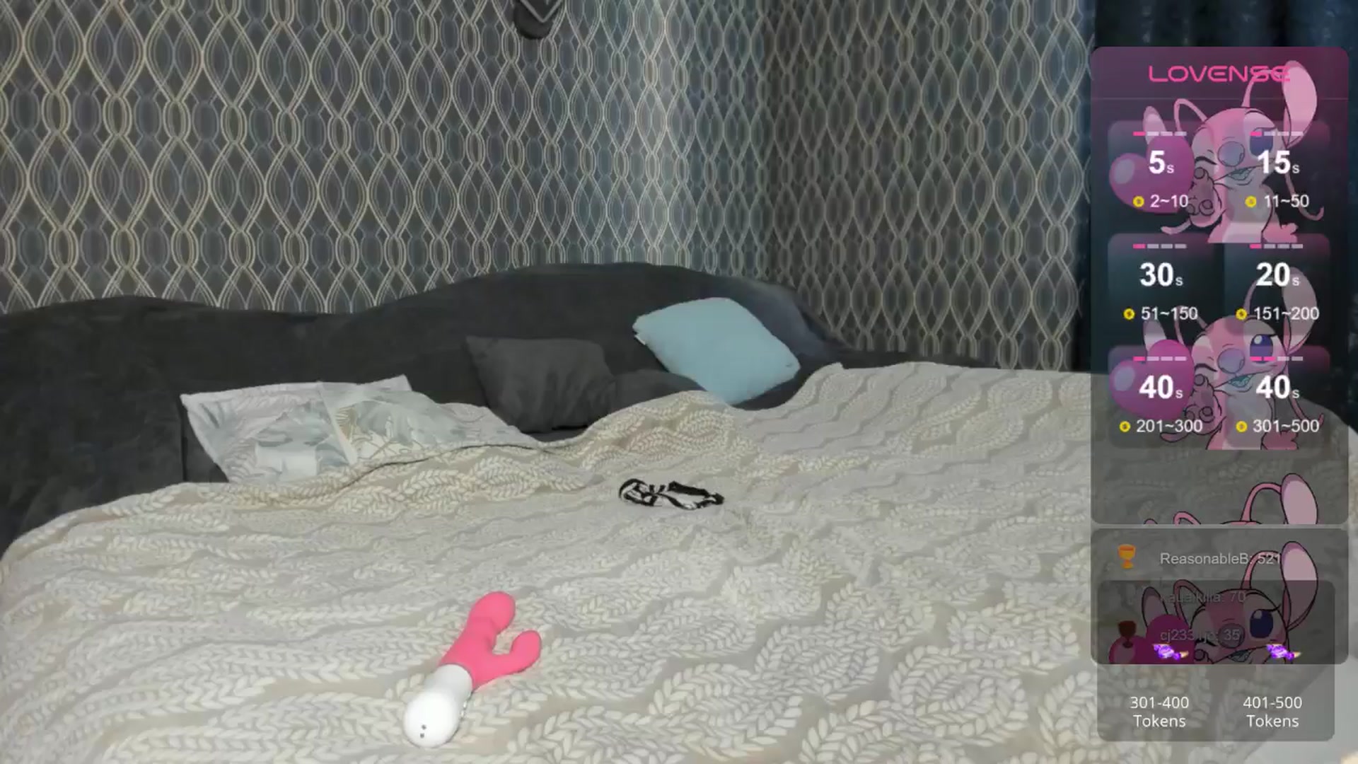 Gallery image thumbnail from KawaiiBb's myfreecams stream on, 10/18/2024, 06:48 image 11 of 20