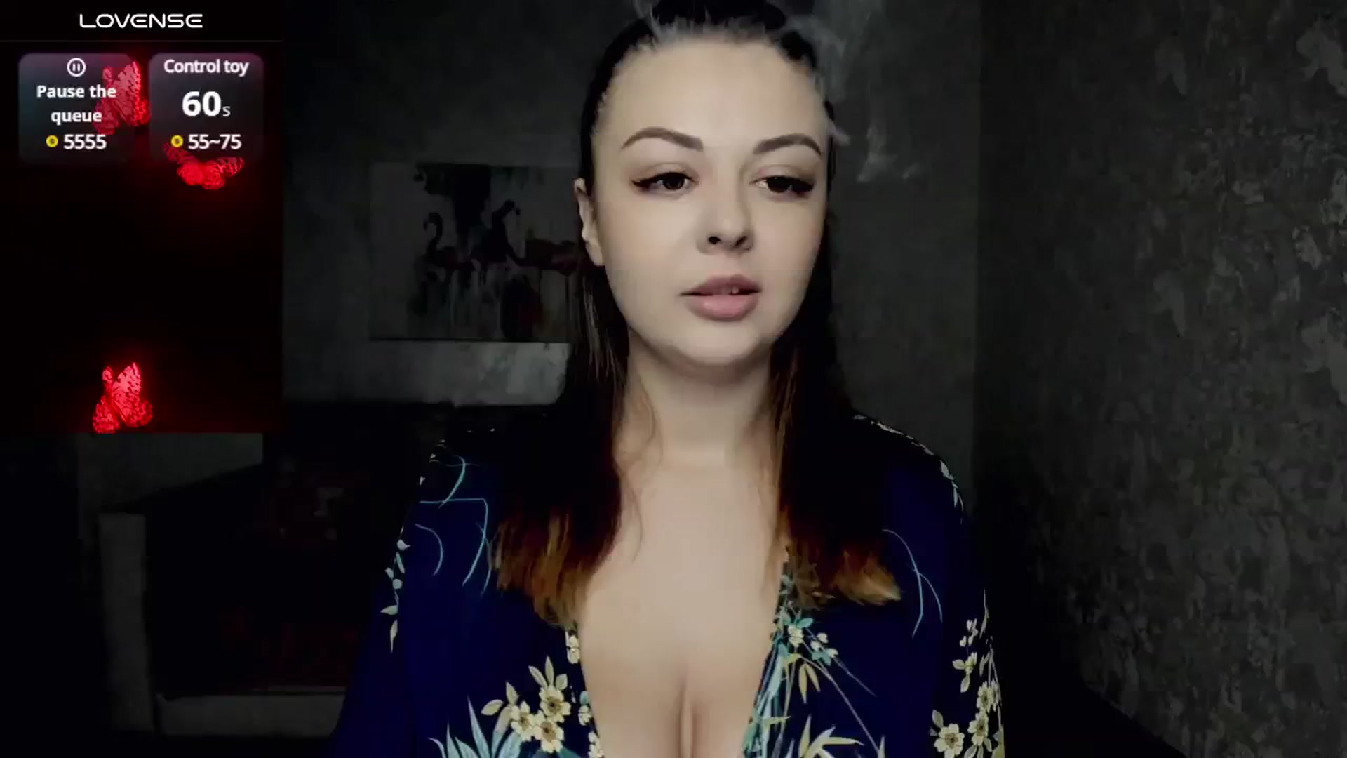 Gallery image thumbnail from KayaSkylar's myfreecams stream on, 12/25/2024, 20:55 image 1 of 20