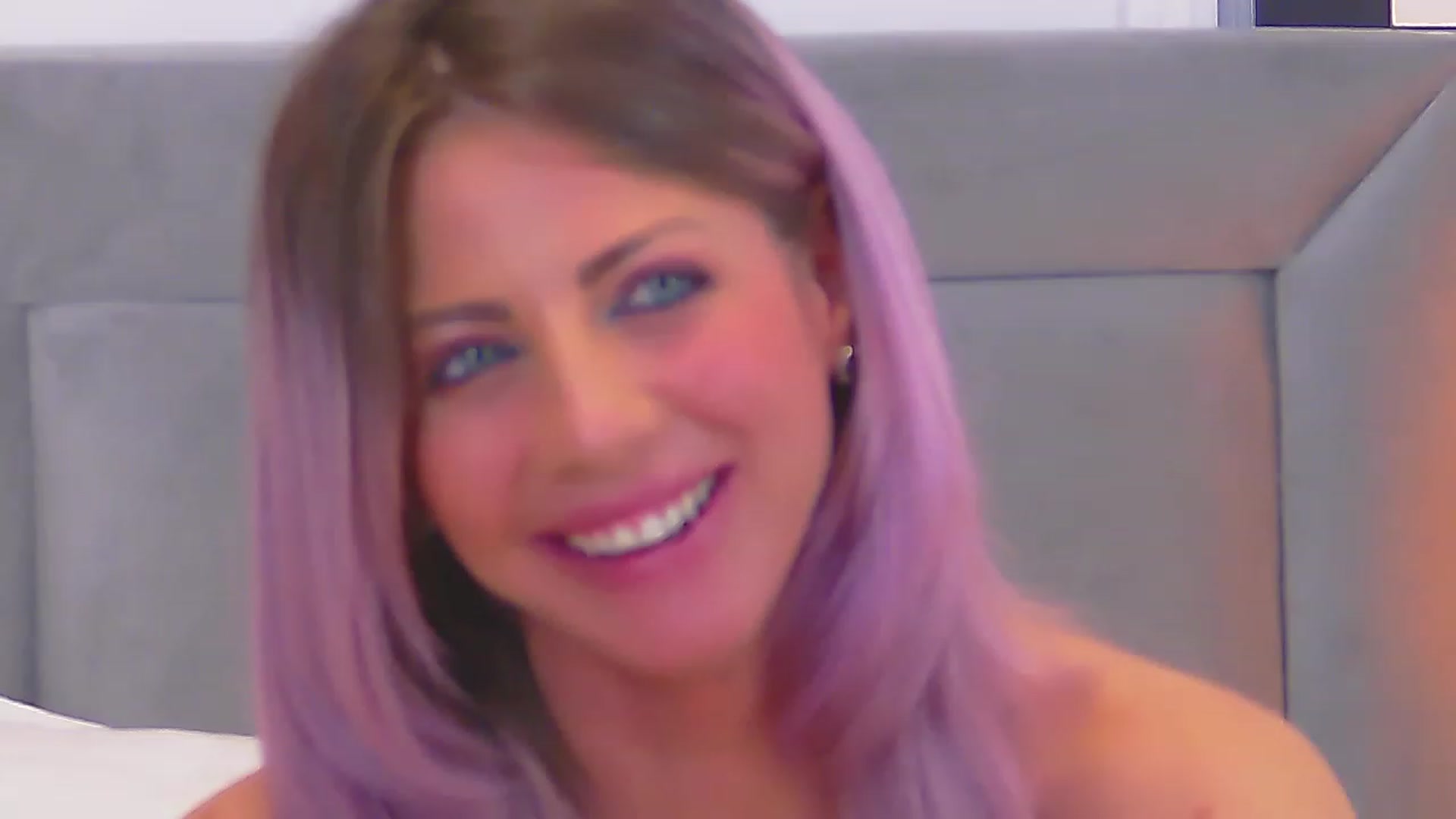Gallery image thumbnail from KayaWallker's myfreecams stream on, 12/02/2022, 12:05 image 12 of 20