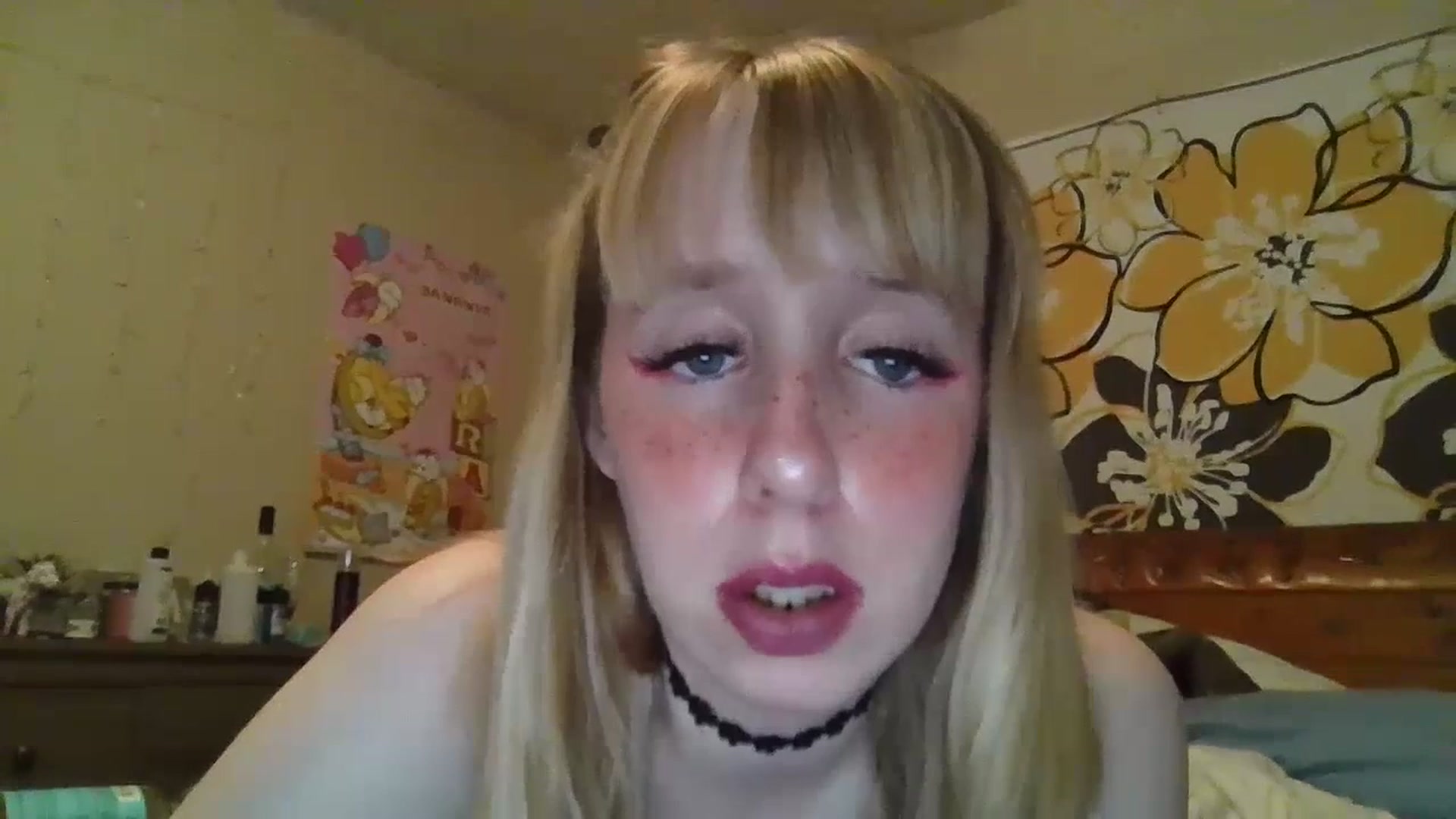Gallery image thumbnail from KaydCoxxx95's myfreecams stream on, 07/13/2023, 09:15 image 11 of 20