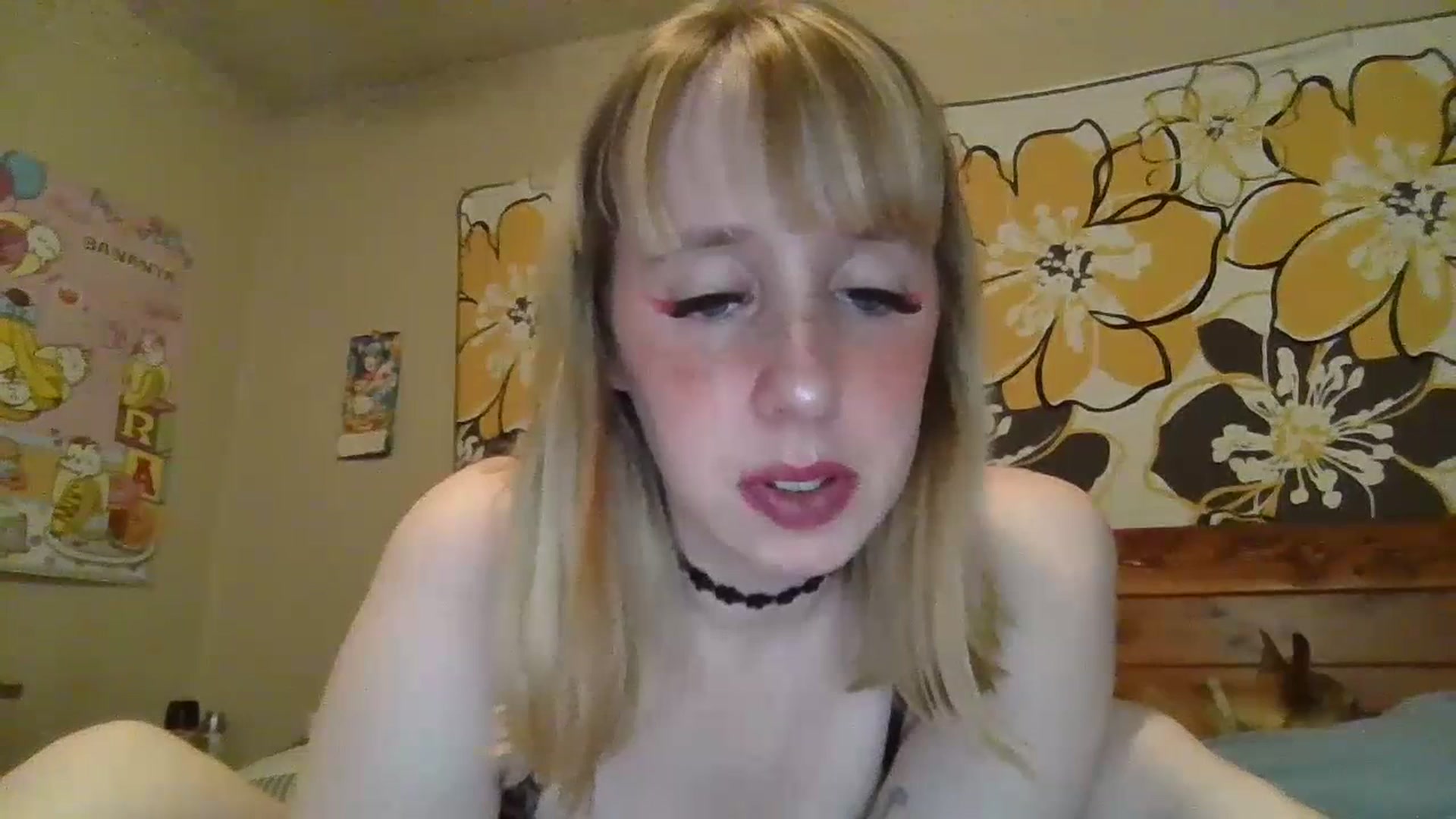 Gallery image thumbnail from KaydCoxxx95's myfreecams stream on, 07/13/2023, 10:49 image 6 of 20