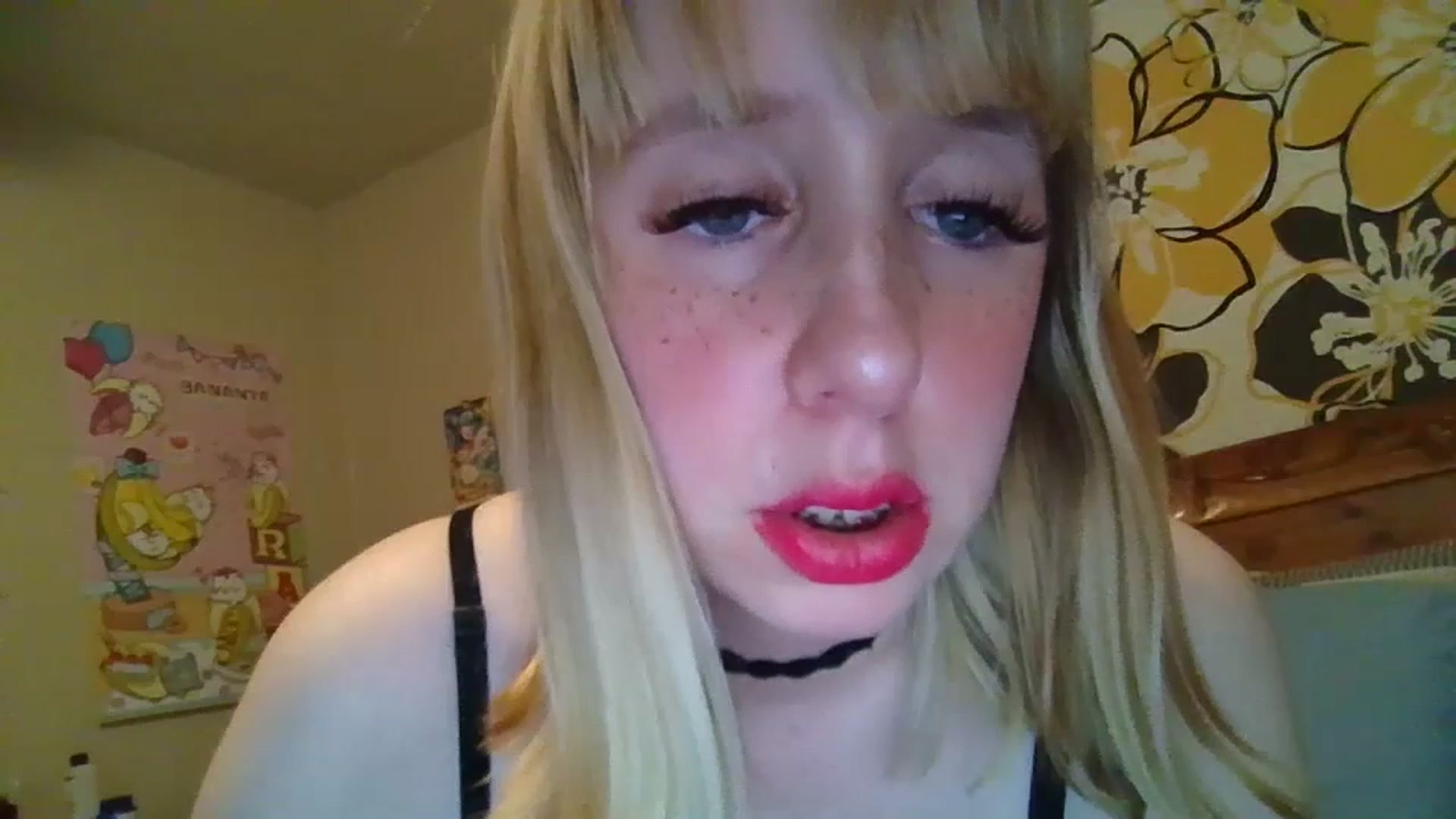 Gallery image thumbnail from KaydCoxxx95's myfreecams stream on, 07/16/2023, 08:41 image 6 of 20