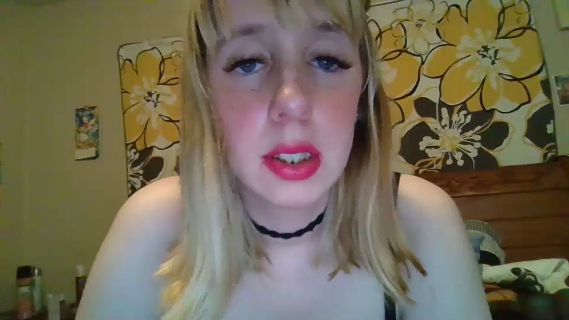 Gallery image thumbnail from KaydCoxxx95's myfreecams stream on, 07/16/2023, 08:41 image 14 of 20